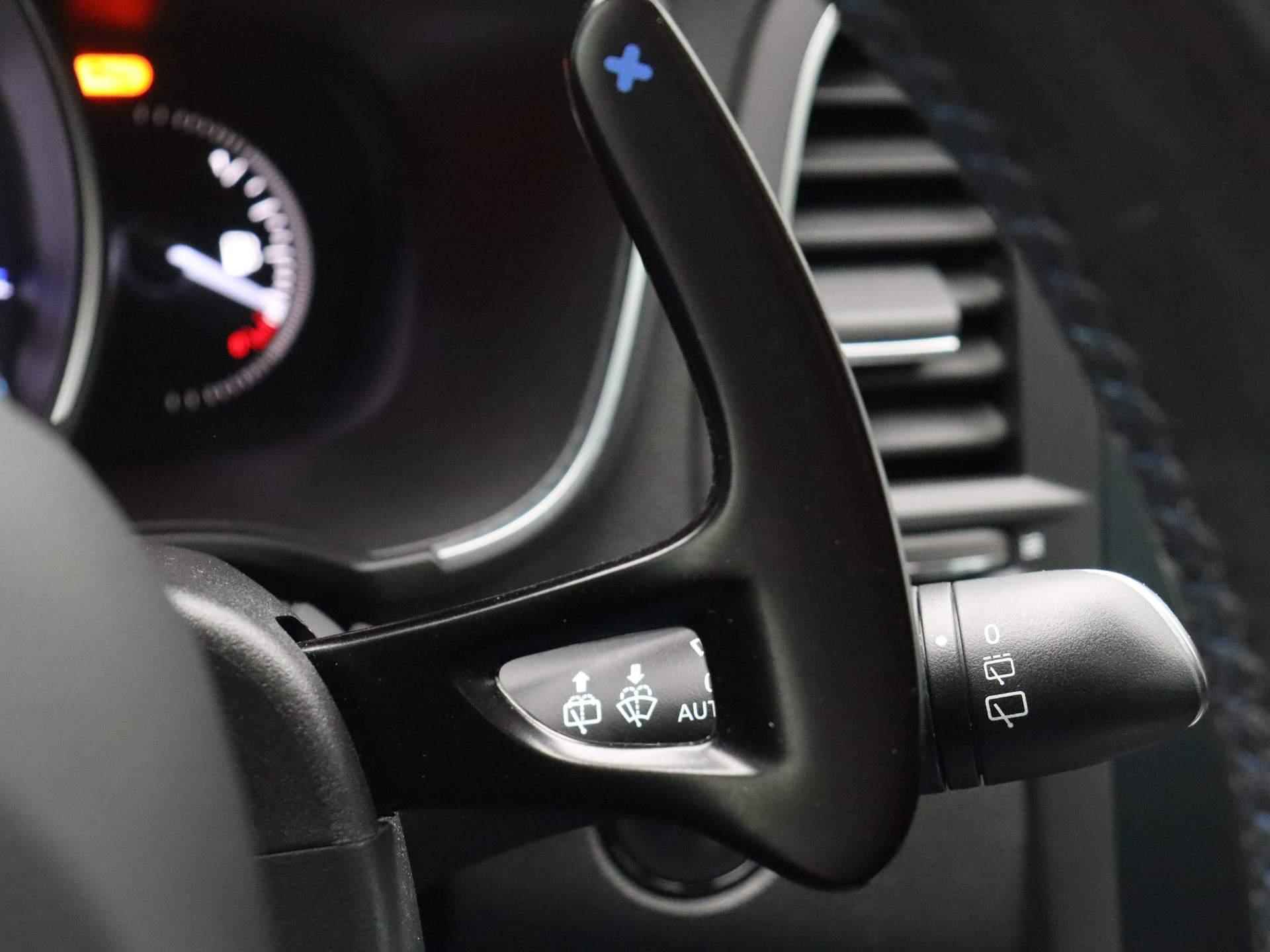 Renault Mégane TCe 205pk GT | Bose | Schuif-/Kanteldak | 4 Control | Achteruitrijcamera | Voorstoelen Verwarmd | - 24/48