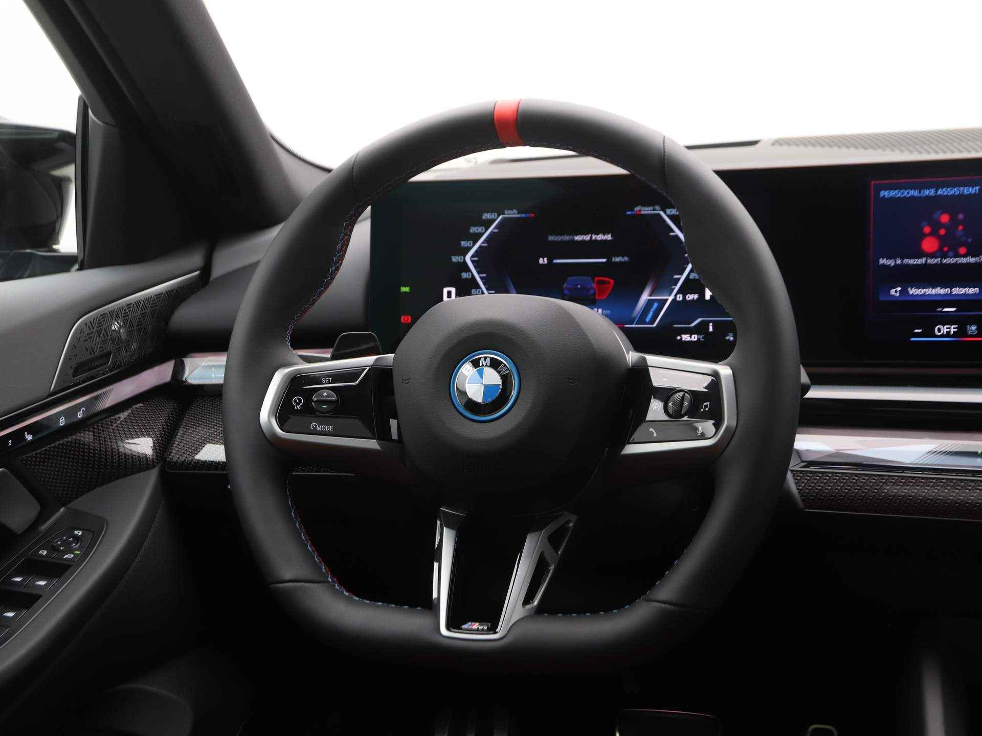 BMW i5 M60 xDrive 84 kWh - 3/23