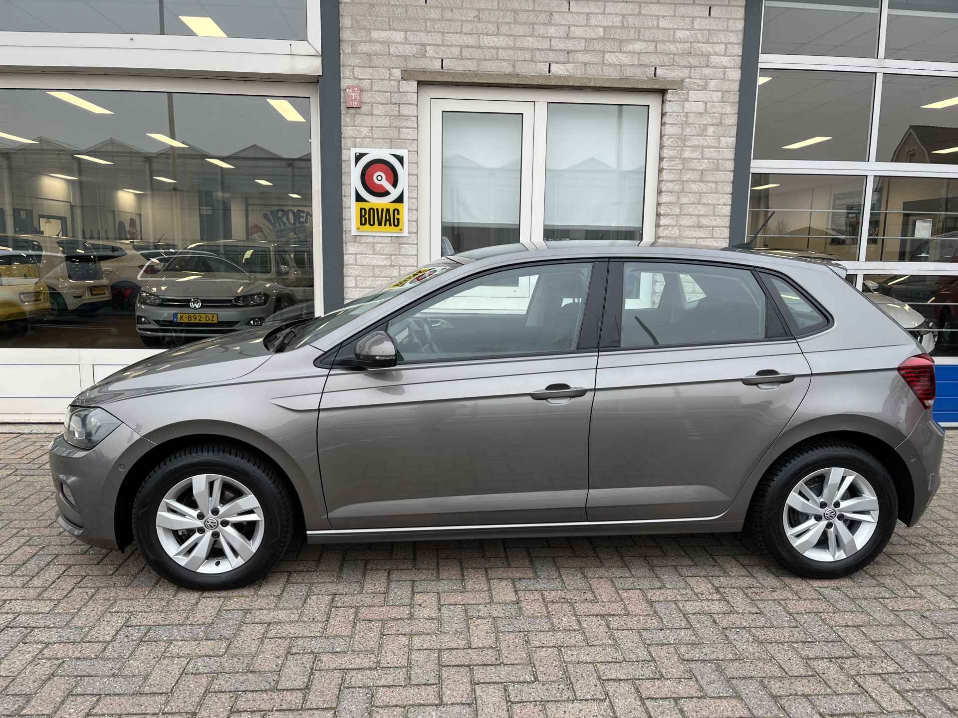 Volkswagen Polo 1.0 TSI Comfortline / AUTOMAAT/ TREKHAAK/ PARK. SENSOREN/ DODE HOEK/ ADAPT. CRUISE/ APP-CONNECT/ CLIMA/ 15" LMV - 3/36