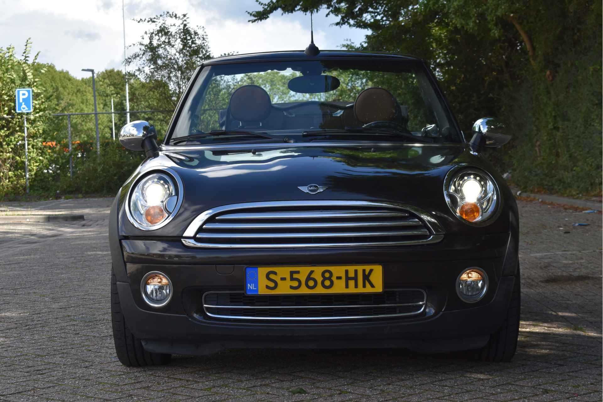 MINI Cabrio 1.6 Cooper Chili,BOEKJES,NAP EN ONDERHOUDSHISTORIE Open dak { Navi { radio/cd  speler { Digitale teller { Lm velgen - 10/40