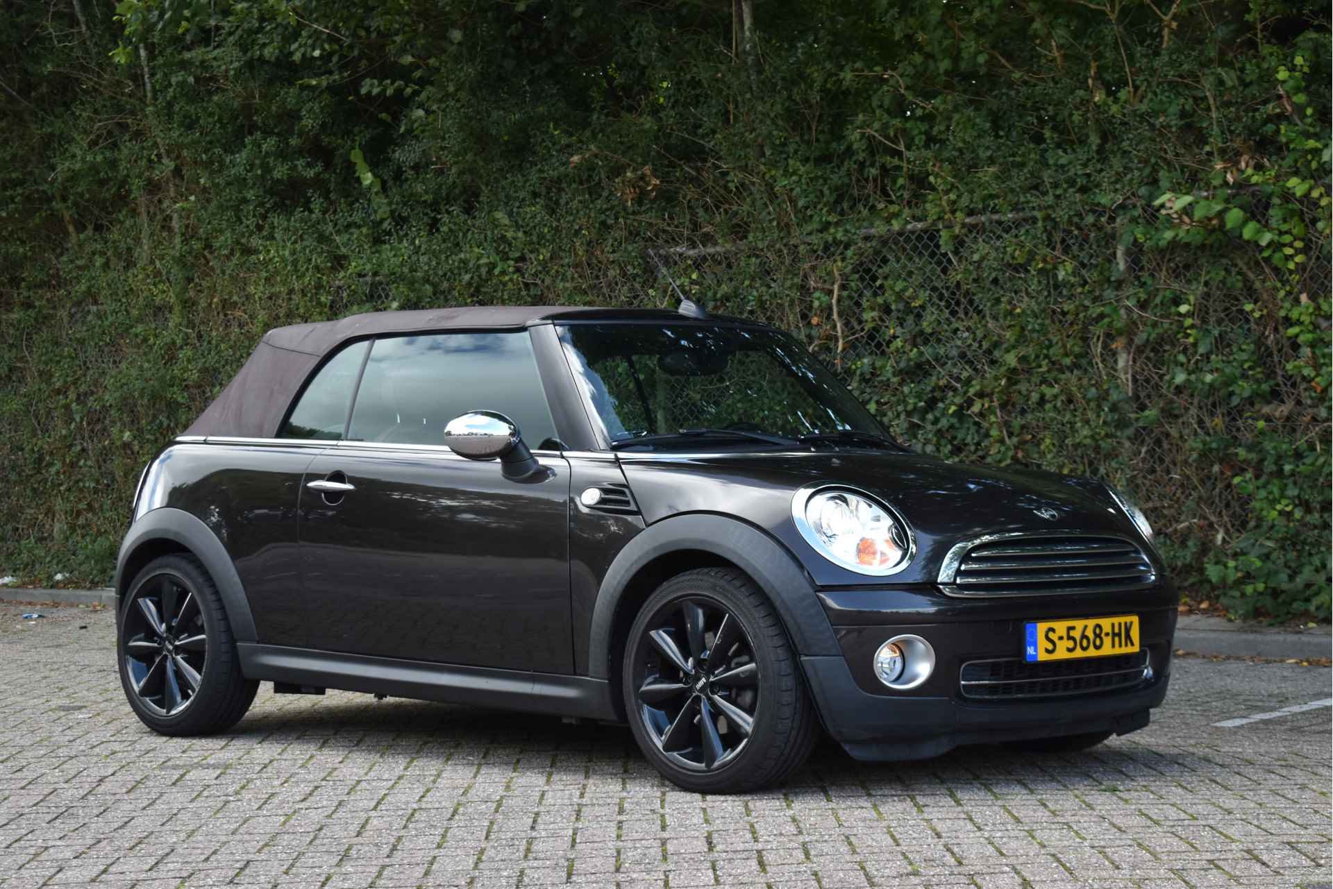 MINI Cabrio 1.6 Cooper Chili,BOEKJES,NAP EN ONDERHOUDSHISTORIE Open dak { Navi { radio/cd  speler { Digitale teller { Lm velgen - 11/40