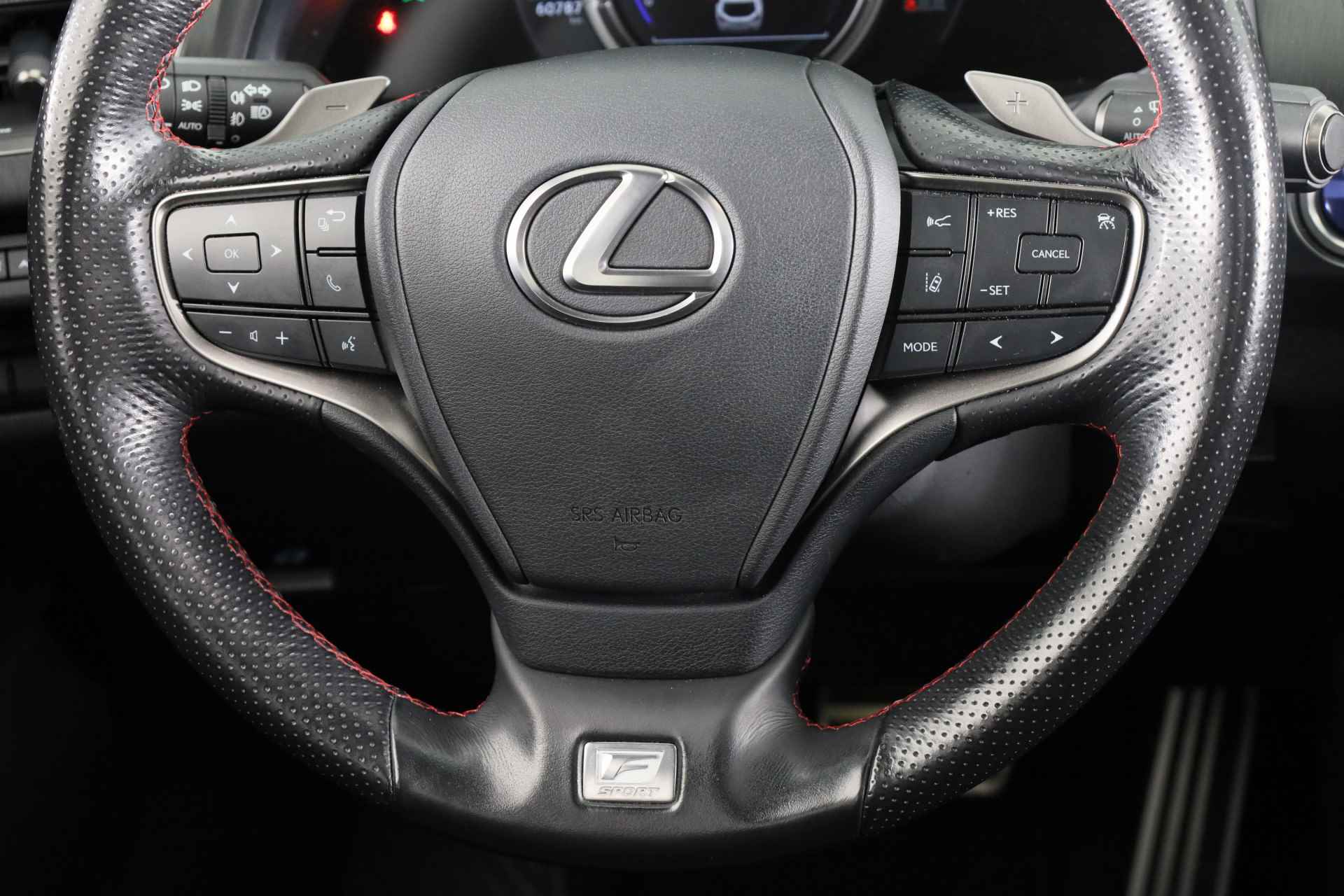 Lexus UX 250h F-Sport Premium | Glazen Schuifdak | NL-Auto | - 22/45