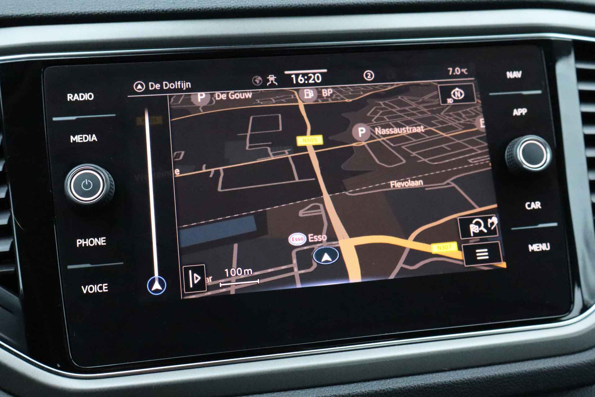 Volkswagen T-Roc 1.0 TSI Style | Navigatie | Apple Carplay/Android Auto | Cruise Control | - 17/25