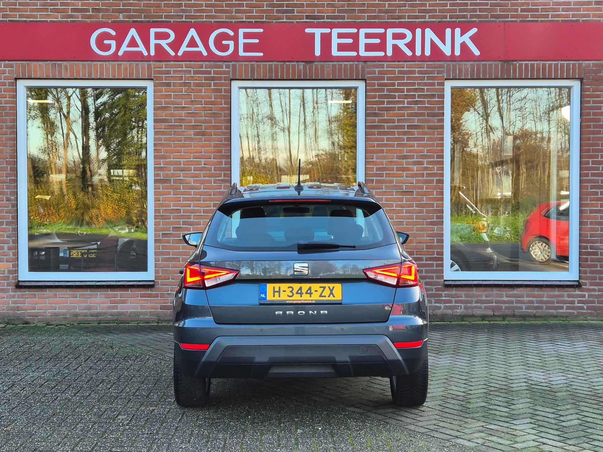 Seat Arona 1.0 TSI Xcellence Business Intense 116PK 5drs AUTOMAAT clima, cruise, navi, pdc, led, RIJKLAAR - 18/19