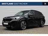 BMW iX1 xDrive30 66 kWh M Sport Automaat / Panoramadak / Sportstoelen / Stoelverwarming / Adaptieve LED / Head-Up / Parking Assistant / Widescreen Display