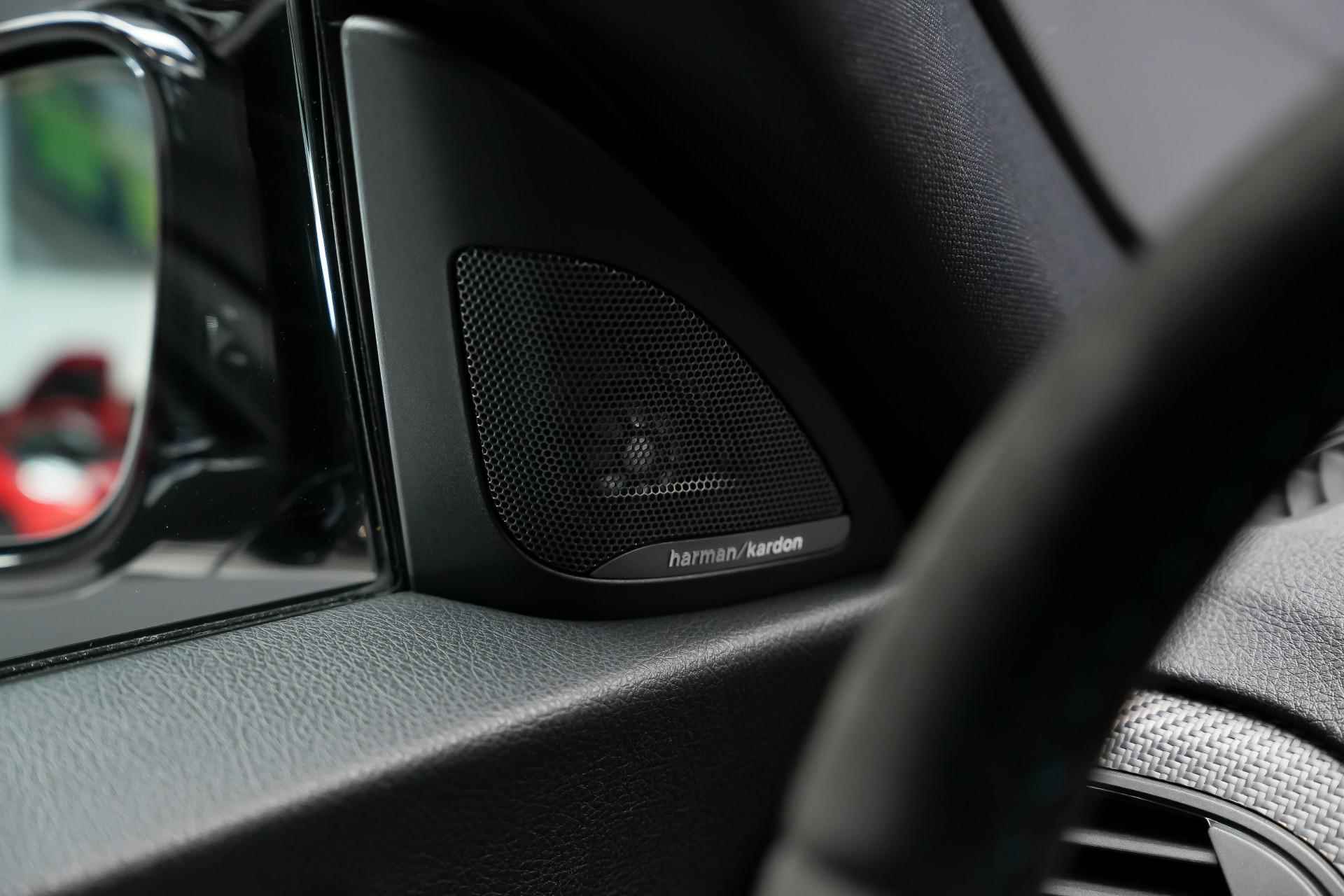 BMW 2 Serie Coupé M2 400pk DCT Stage 2 |M-Performance uitlaat|Mosselman intercooler|Harman&Kardon|Carbon splitterset|Apple Carplay|elektrische stoelen|19"| - 17/44