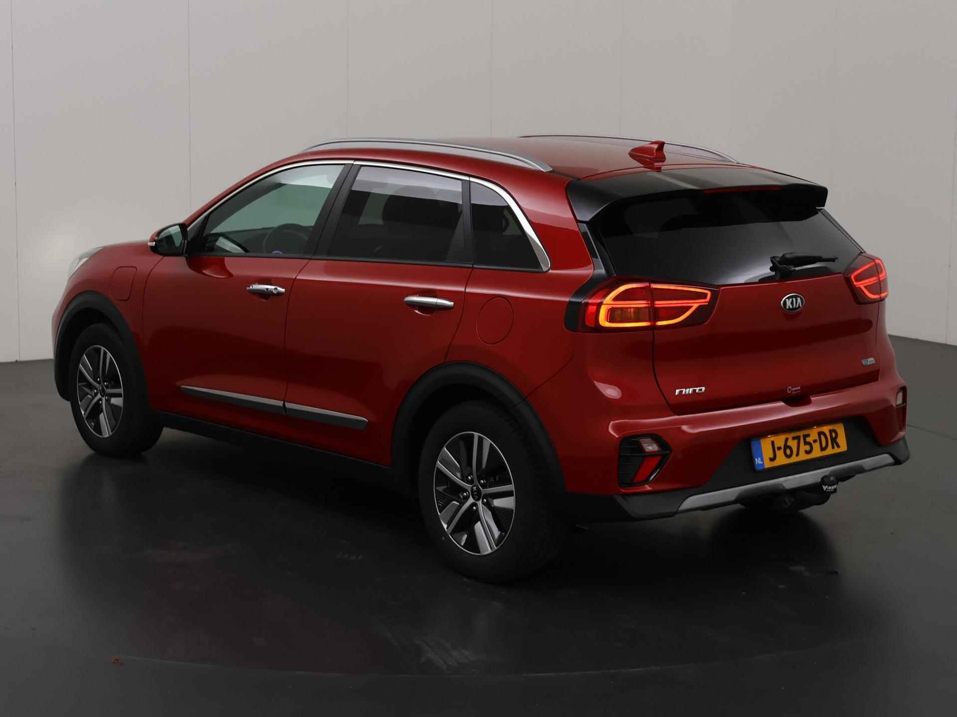 Kia Niro 1.6 GDi PHEV DynamicPlusLine | Trekhaak | Lederen Bekleding | Stoel/Stuurwielverwarming | Keyless Go | Dodehoekdetectie | LED Koplampen | - 23/41