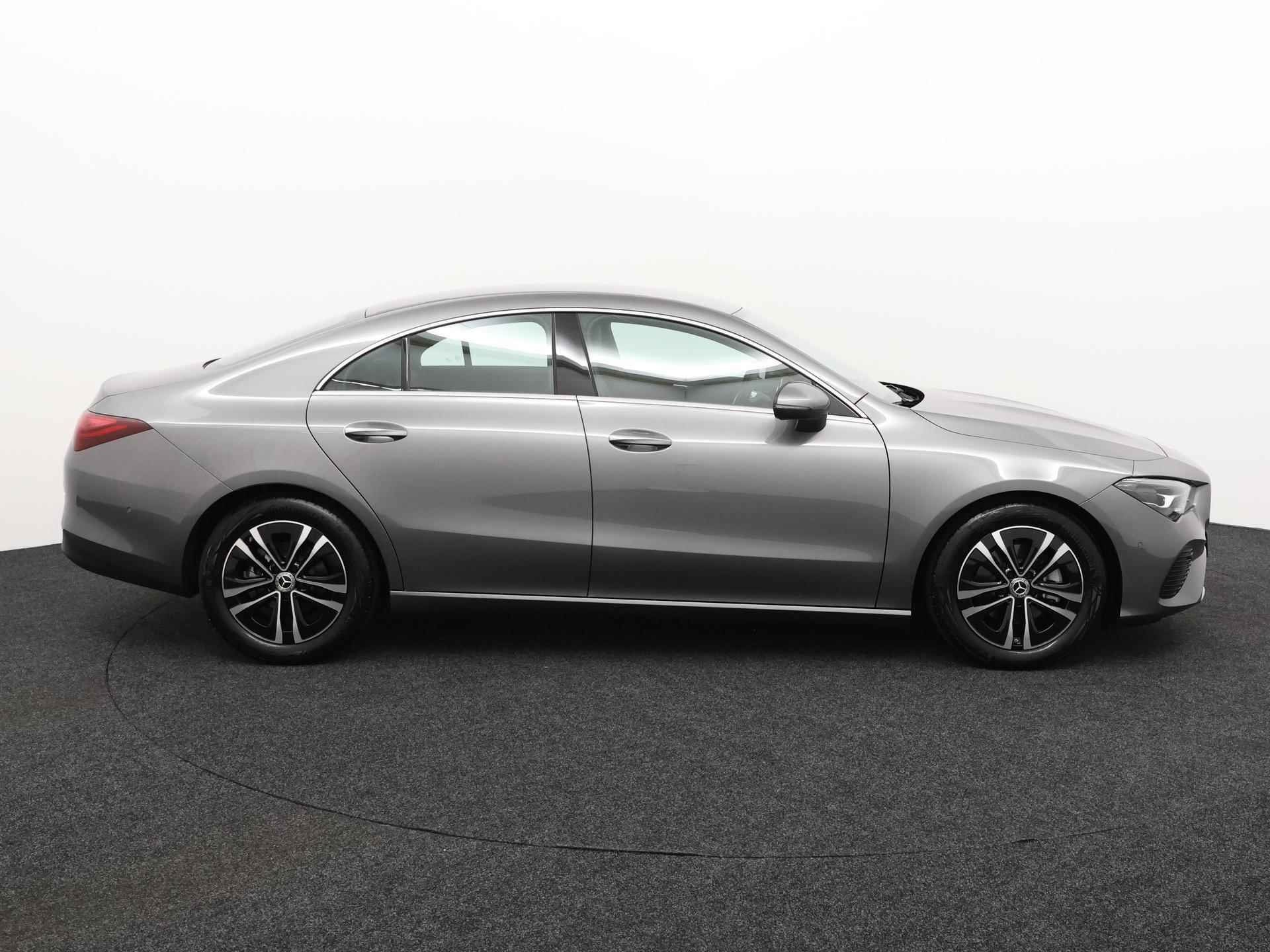 Mercedes-Benz CLA 180 Star Edition | Apple CarPlay | Android Auto | Volledig Digitaal Display | Stoelverwarming | Achteruitrijcamera | Parkeersensoren | Elektrisch Inklapbare Buitenspiegels | Showmodel - 9/30