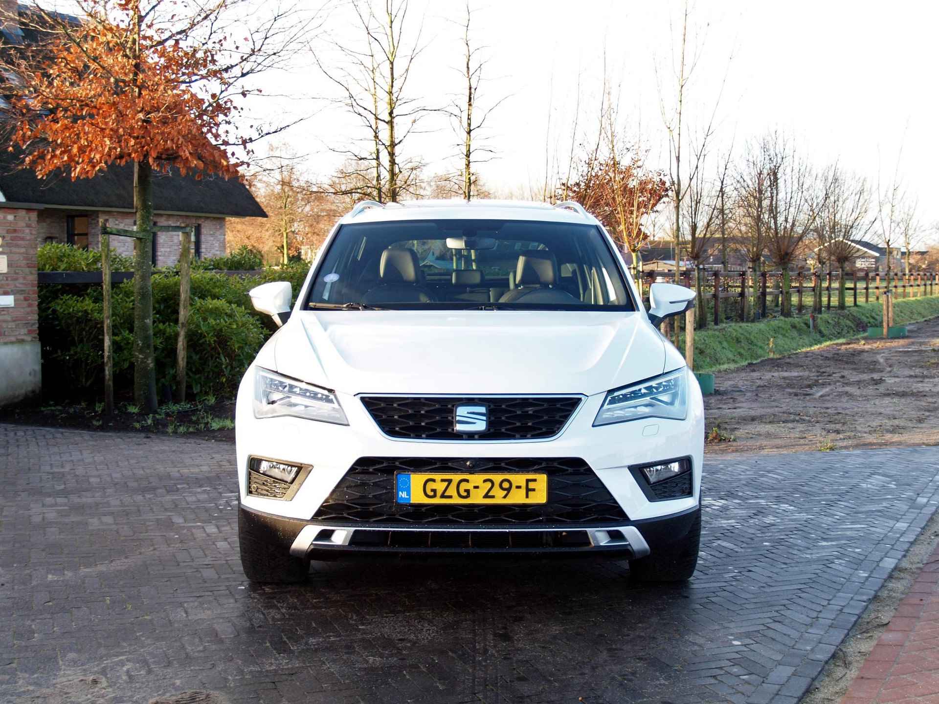 SEAT Ateca 1.4 EcoTSI Xcellence | Panoramadak | Camera | Apple Carplay | Cruise Control | Leer | - 5/35