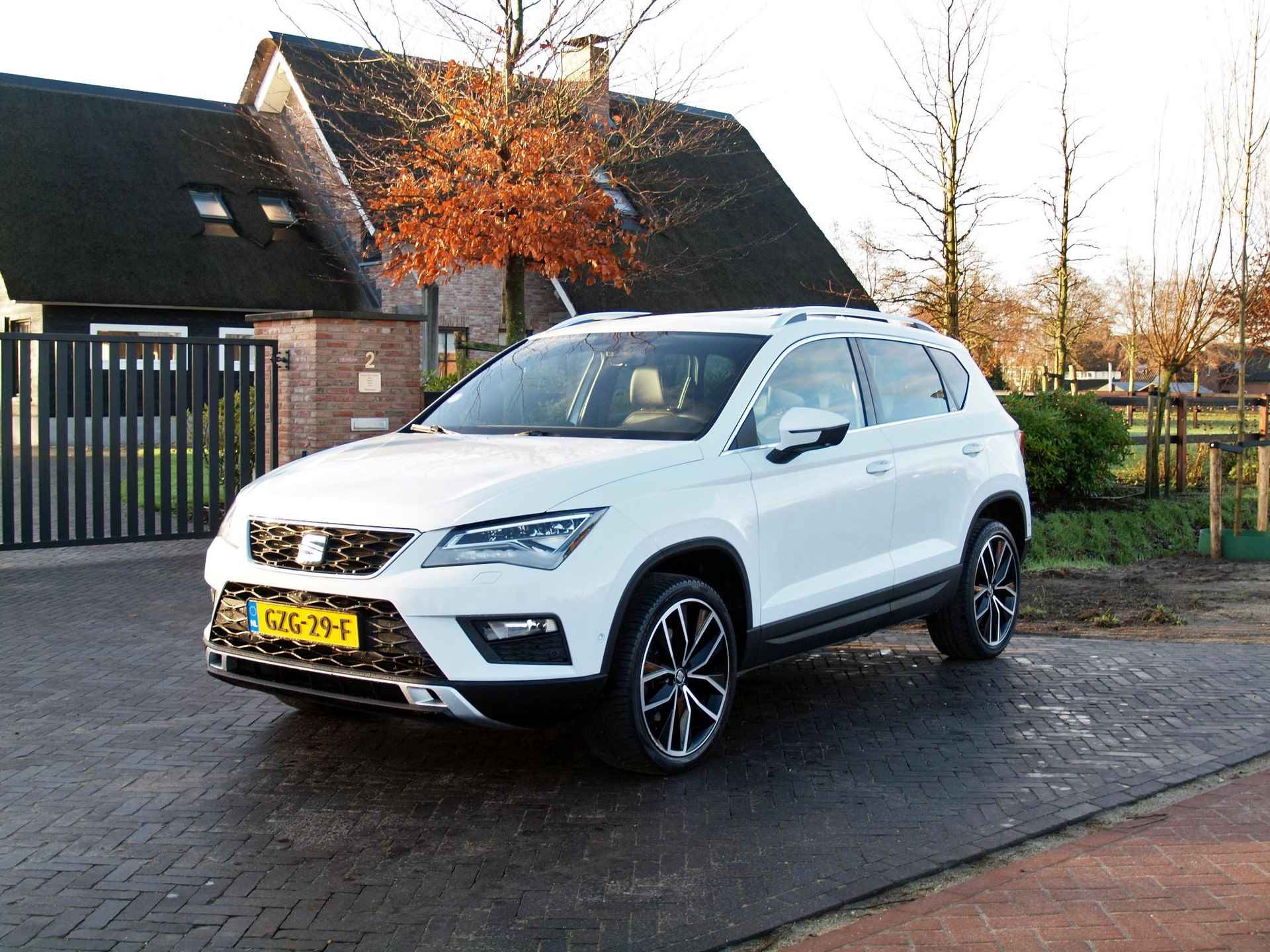 SEAT Ateca 1.4 EcoTSI Xcellence | Panoramadak | Camera | Apple Carplay | Cruise Control | Leer | - 6/35