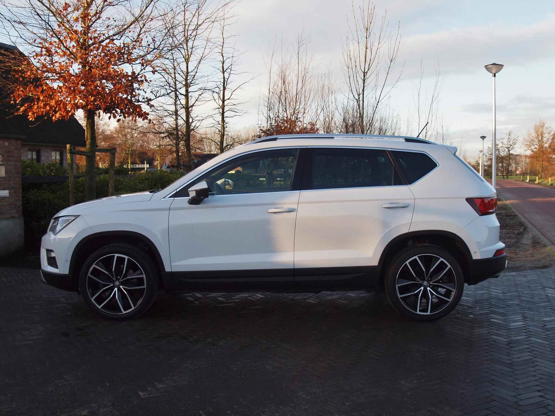 SEAT Ateca 1.4 EcoTSI Xcellence | Panoramadak | Camera | Apple Carplay | Cruise Control | Leer | - 7/35