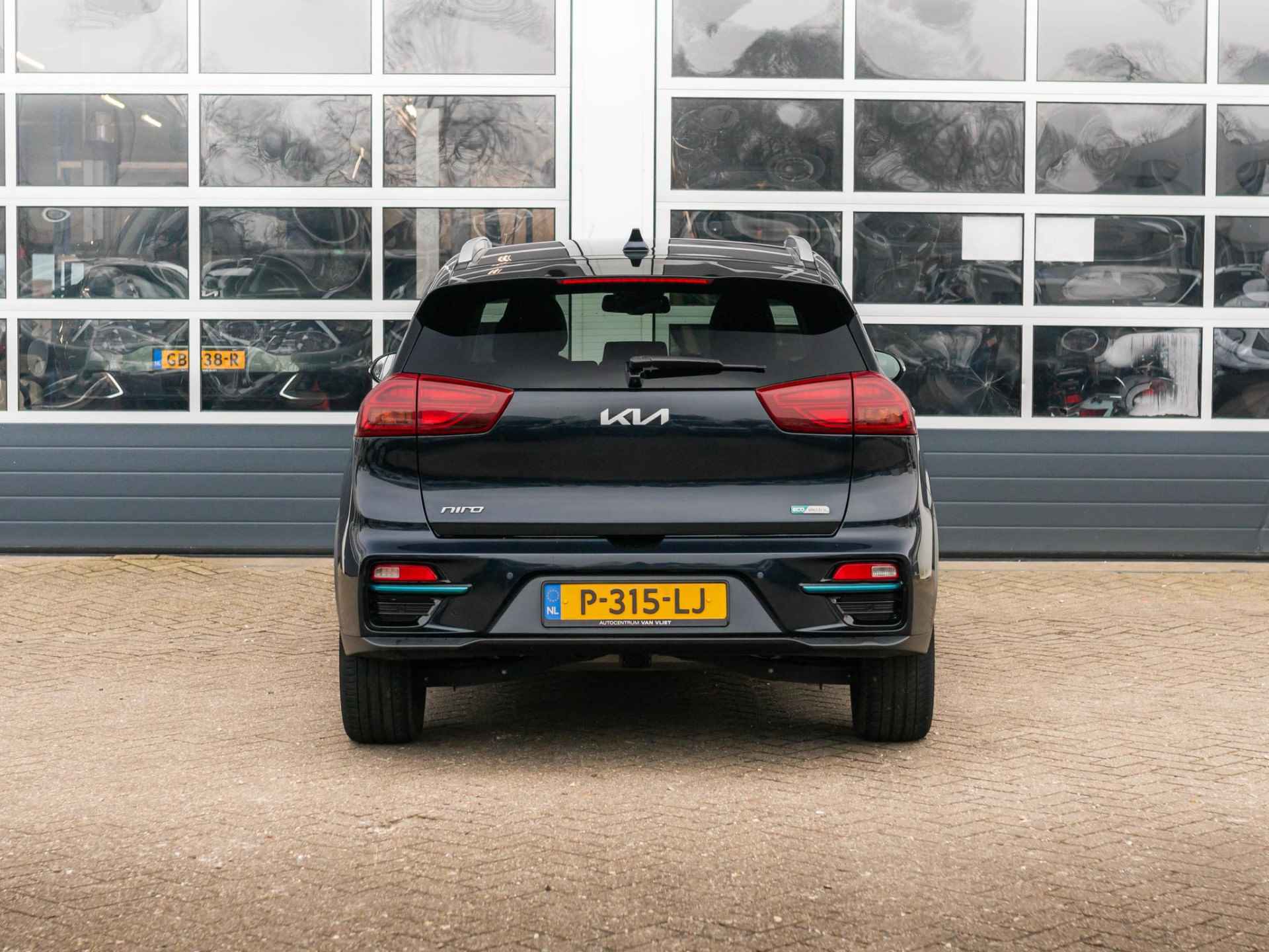 Kia e-Niro DynamicPlusLine 64 kWh | Cruise | Climate | Keurige auto! | Particulier gereden | Tot 10 jaar garantie! - 6/24