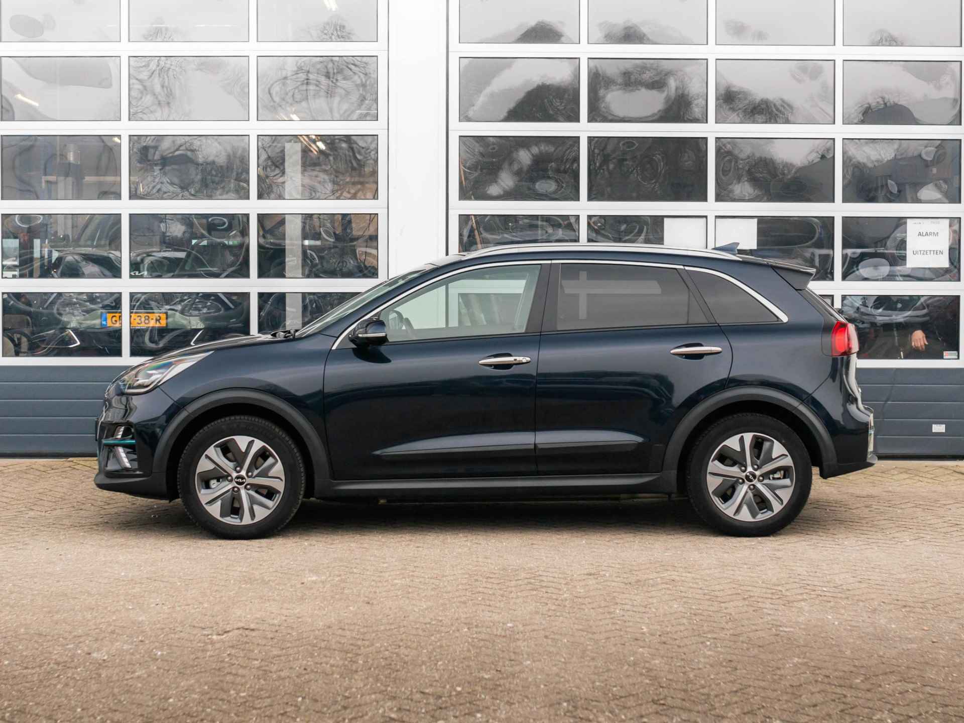 Kia e-Niro DynamicPlusLine 64 kWh | Cruise | Climate | Keurige auto! | Particulier gereden | Tot 10 jaar garantie! - 8/24