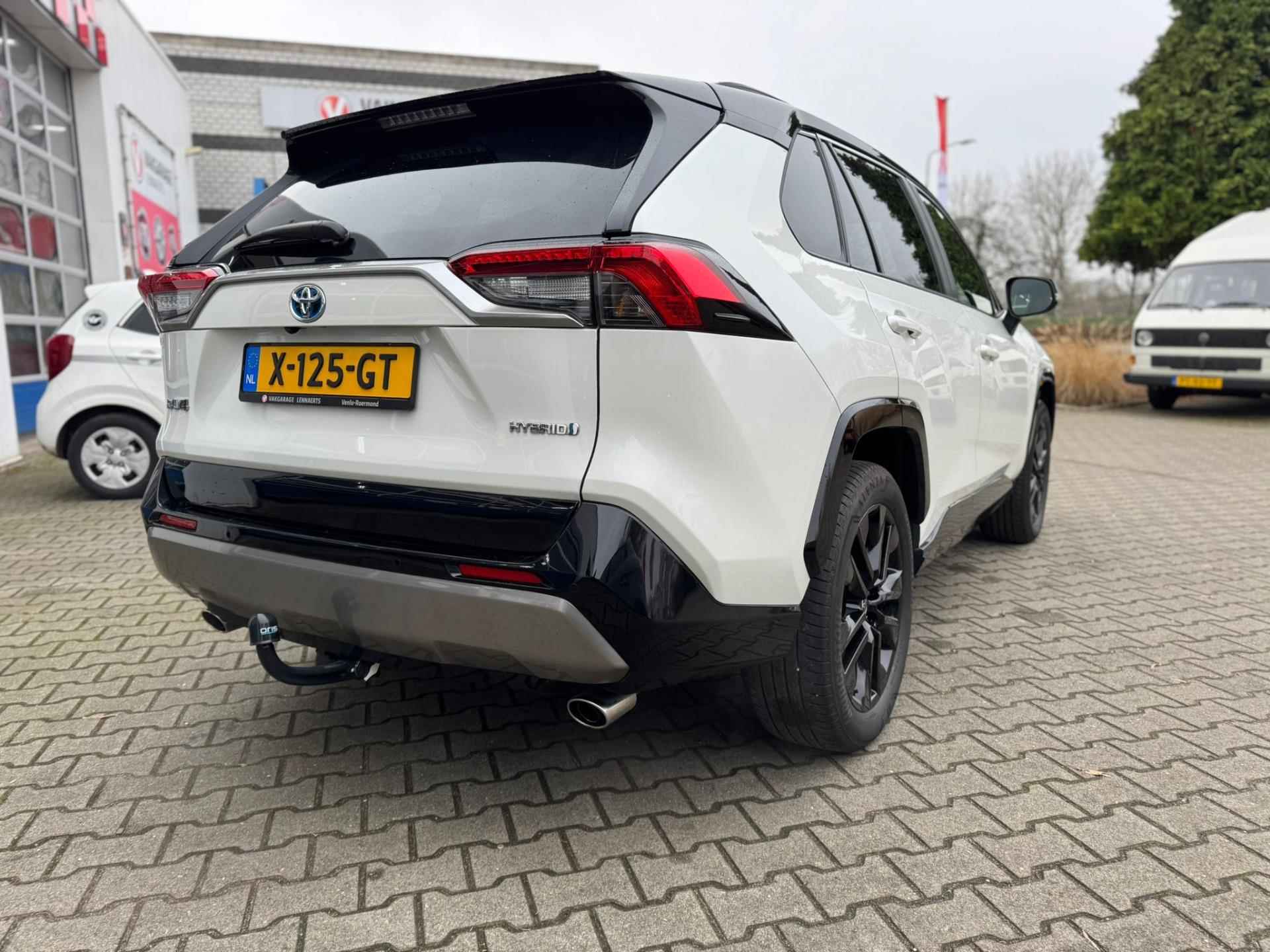 Toyota RAV4 2.5 Hybrid Bi-Tone Automaat TREKHAAK (RIJKLAARPRIJS / BOVAG) - 9/30