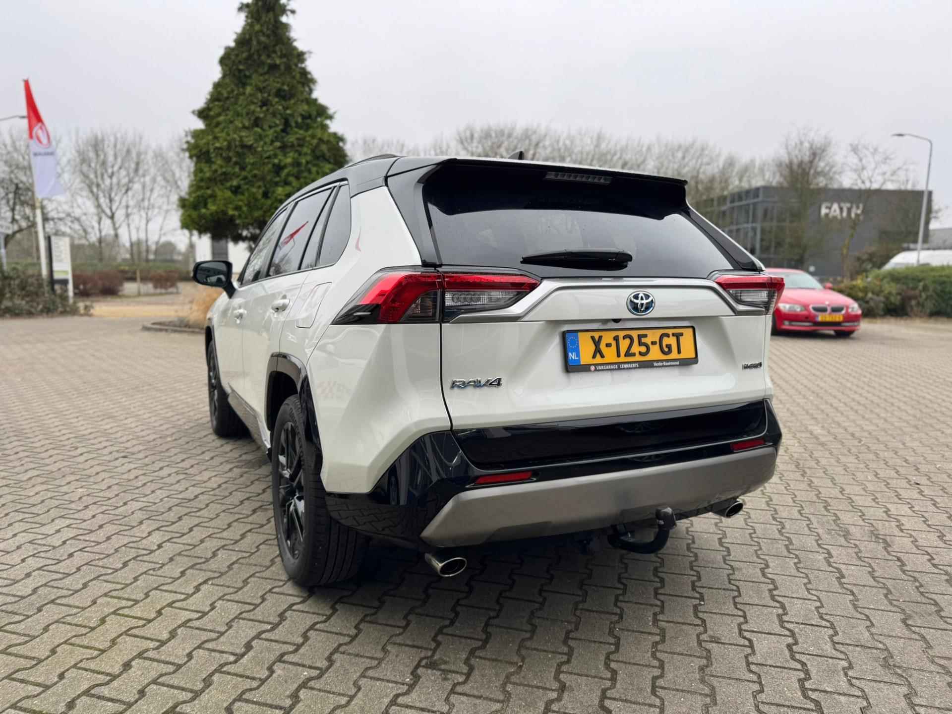 Toyota RAV4 2.5 Hybrid Bi-Tone Automaat TREKHAAK (RIJKLAARPRIJS / BOVAG) - 13/30