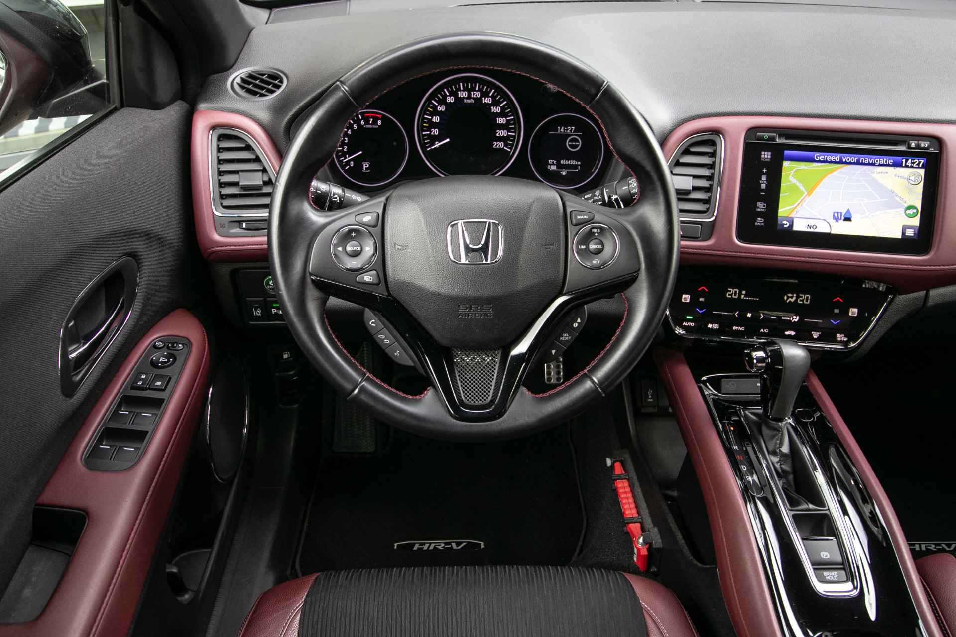Honda HR-V 1.5 i-VTEC Turbo Sport Automaat - All in rijklaarprijs | Navigatie | Trekhaak | Dealer ond. | 12 mnd Bovag gar. - 12/43