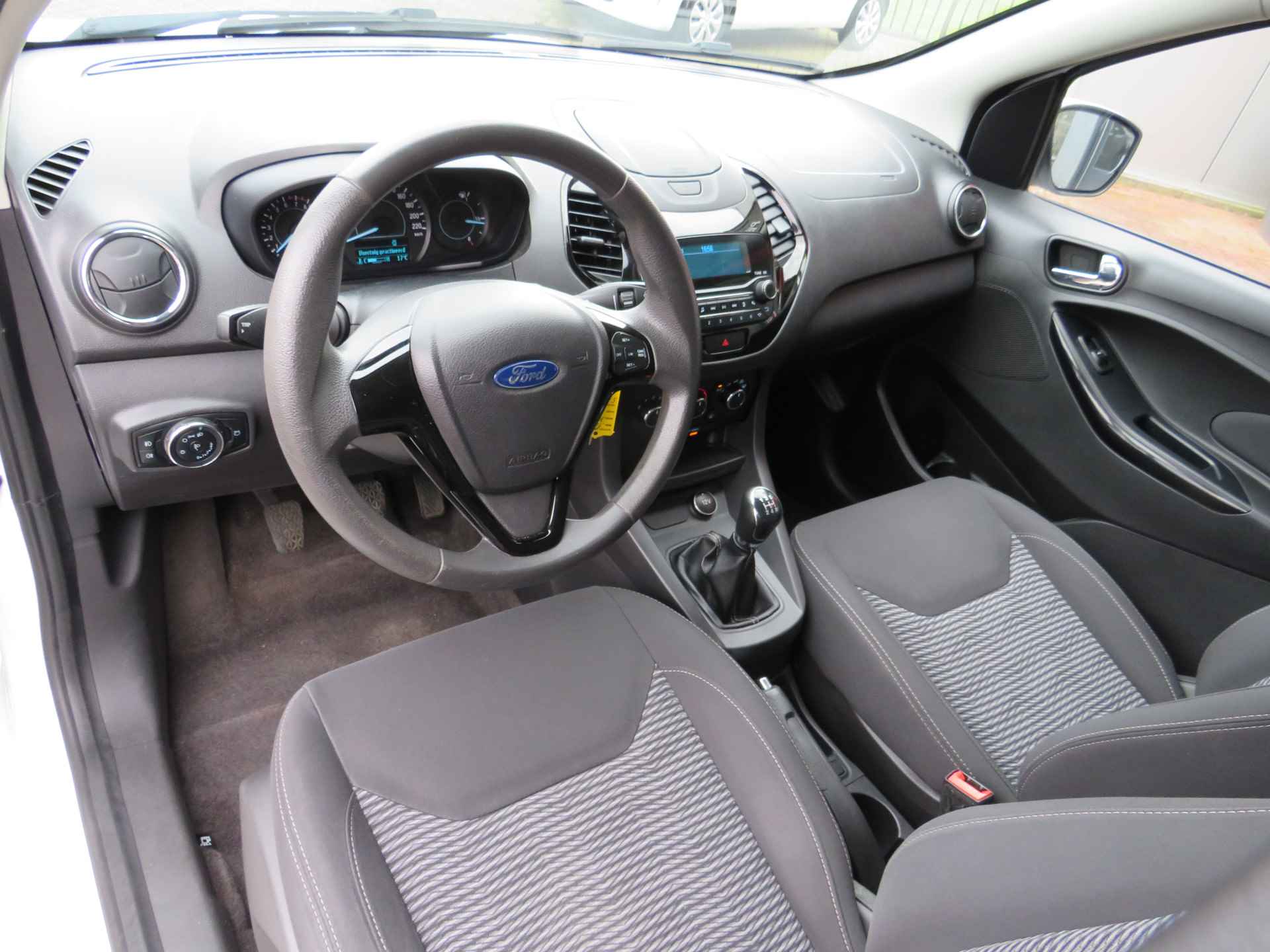 Ford Ka+ 1.2 Trend Essential| Nieuw model| 5-Deurs| | Airco | Bluetooth | Incl. BOVAG garantie | - 17/36