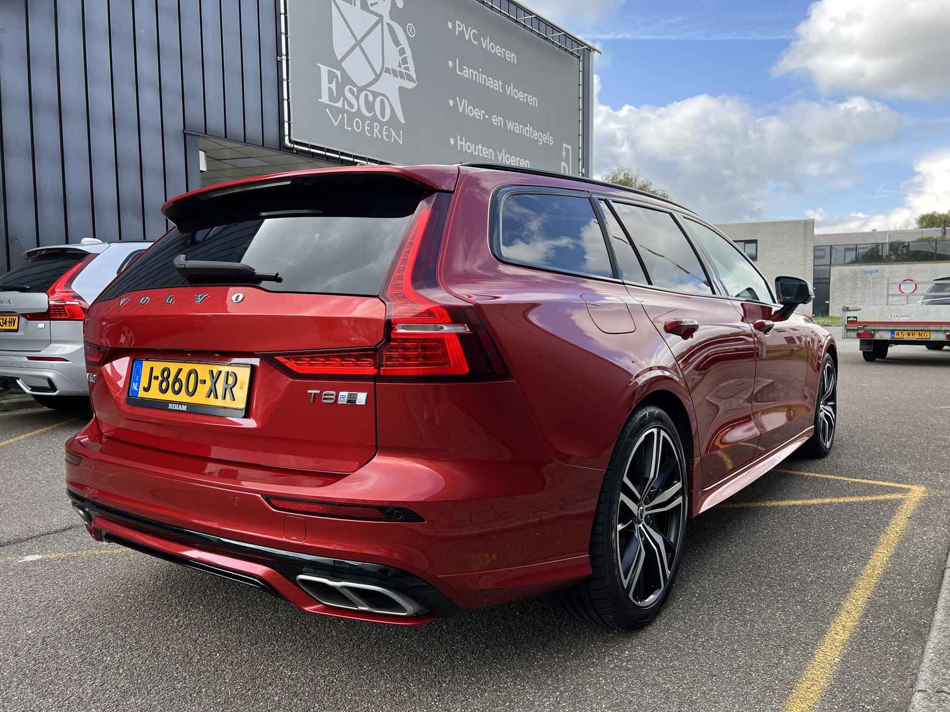 Volvo V60 T8 Twin Engine R-Design -PANO.DAK|360°CAM|B&W-AUDIO|STYLING|TREKHAAK|SPORTSTOELEN|POLESTAR.OPTIM.|HEAD-UP DISP.|19" - 6/22