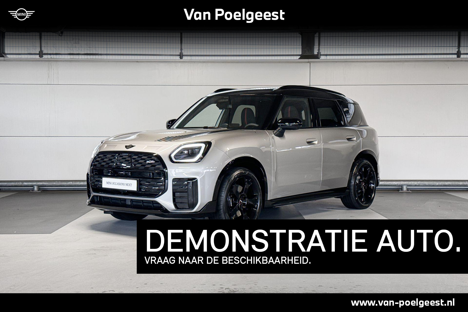 MINI Countryman Electric SE ALL4 John Cooper Works 66.5 kWh | Pakket XL | Dak en spiegelkappen in Jetblack