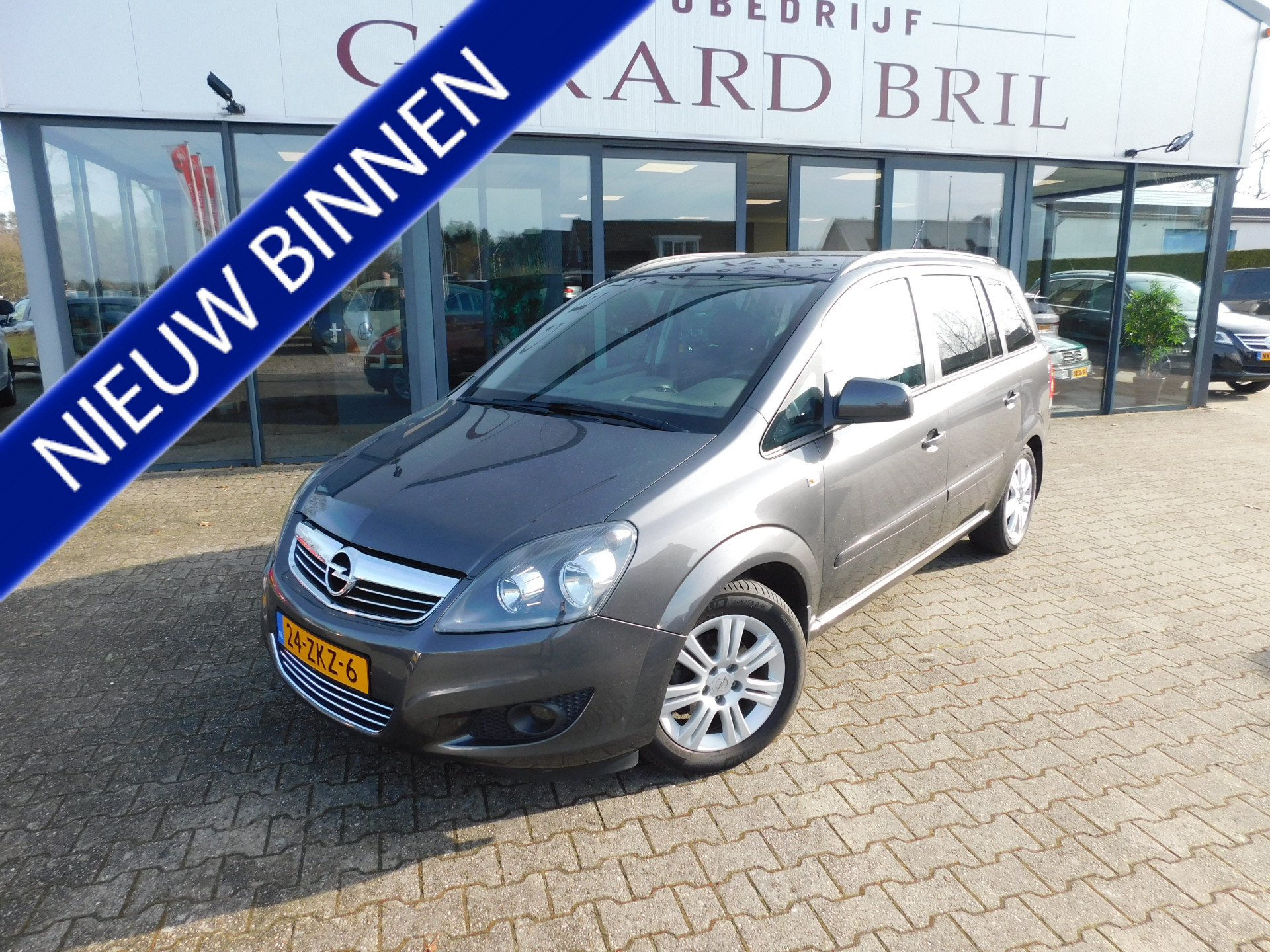 Opel Zafira 1.8 Edition, 7 Persoons, Airco, Trekhaak nette staat!!