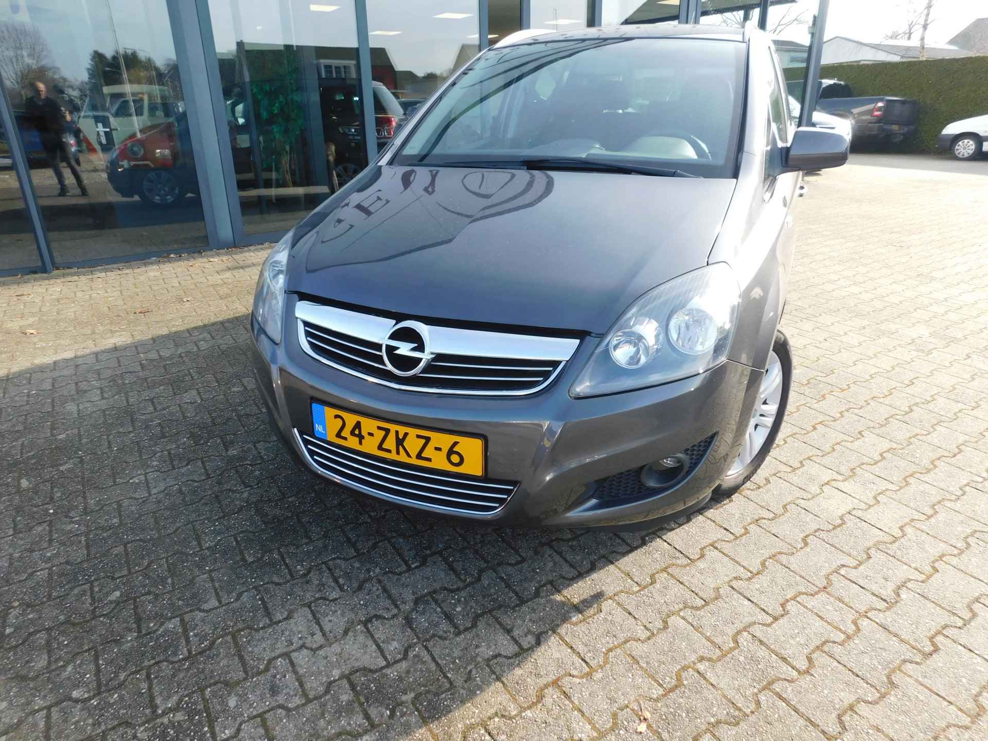 Opel Zafira 1.8 Edition, 7 Persoons, Airco, Trekhaak nette staat!! - 3/18