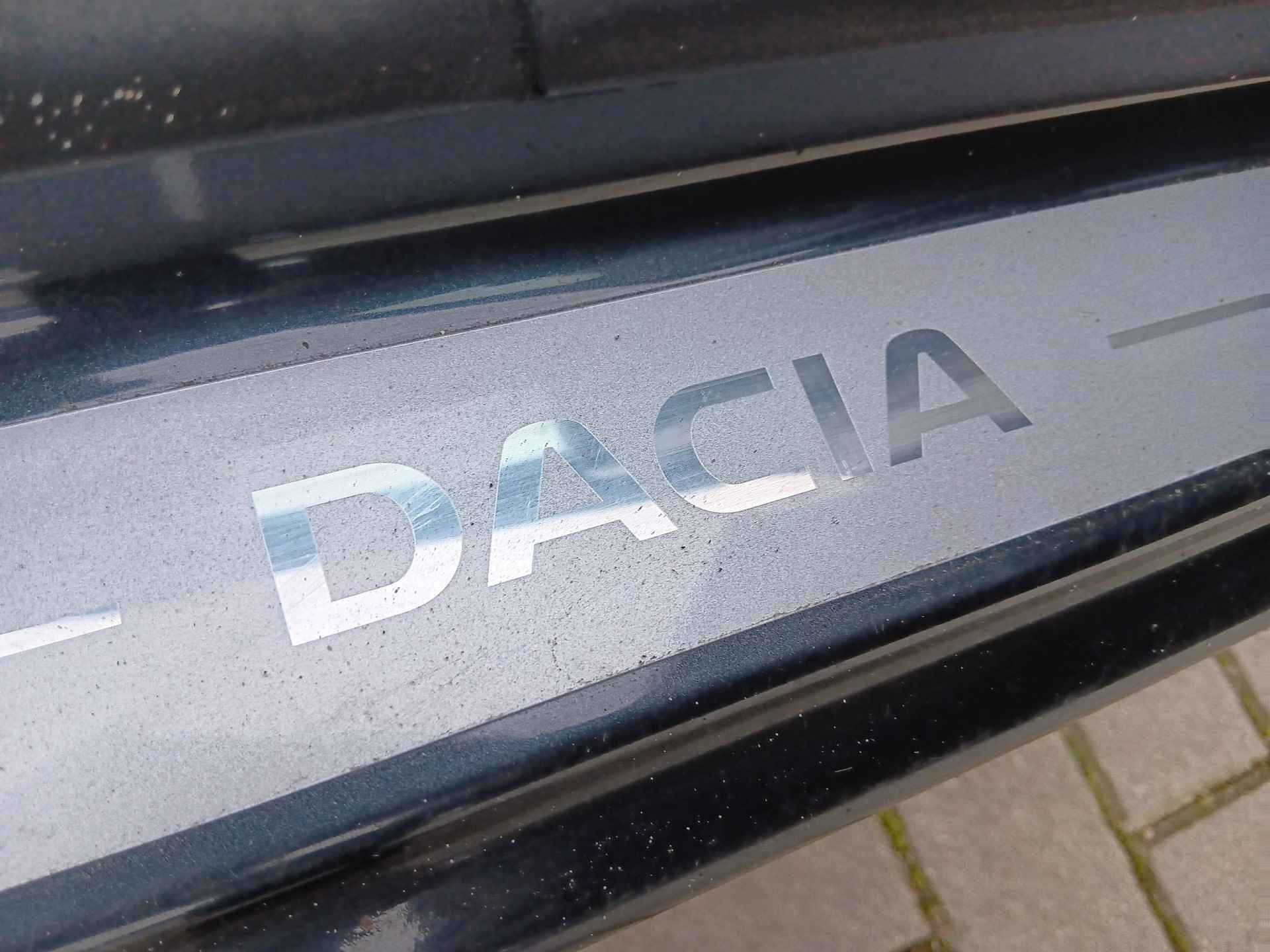 Dacia Logan MCV 0.9 TCe 90 SL Royaal Airco / All-Season banden / Parkeersensoren / Lichtmetalen Velgen - 35/44