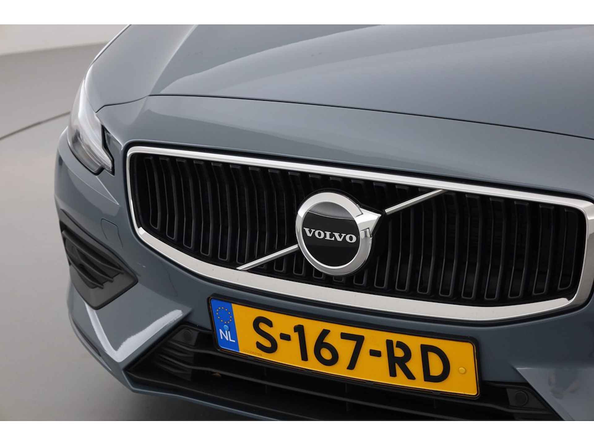 Volvo V60 2.0 163PK B3 Core, Stoel+ stuuverwarming, ACC, Camera - 3/31