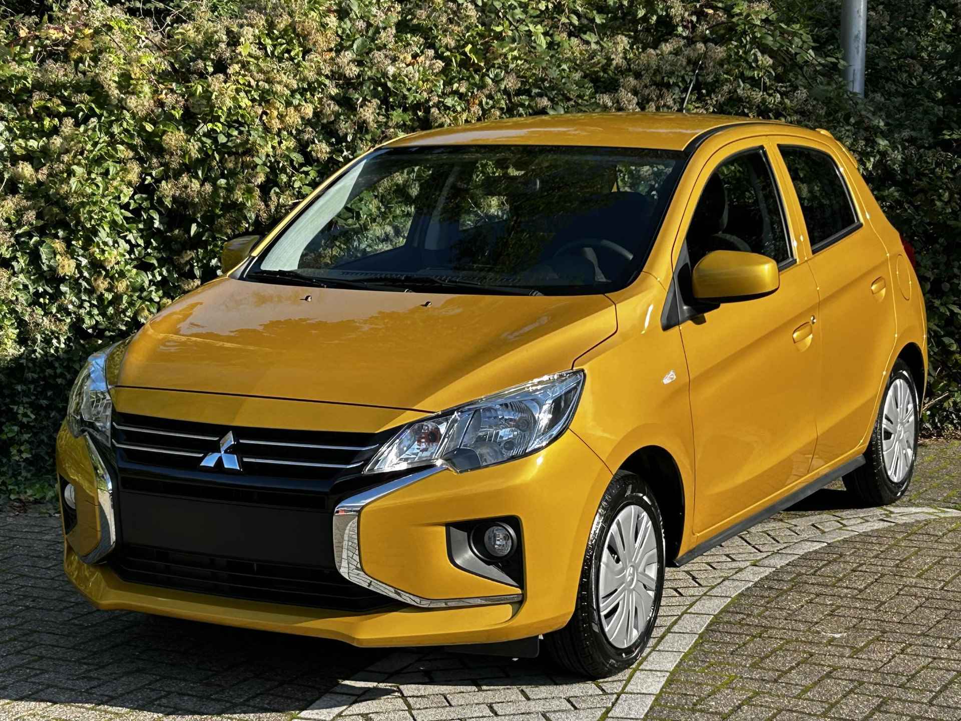 Mitsubishi Space Star 1.2 Connect+ | € 1500,- VOORRAAD KORTING! | 7 inch multimediasysteem | Bluetooth | USB aansluiting | Licht- en regensensor | DAB radio | Airco | - 12/17