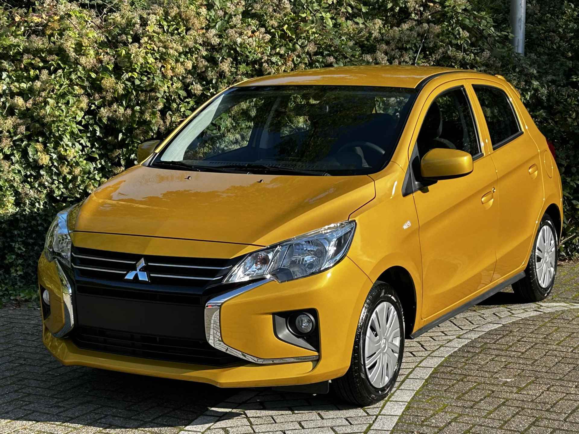 Mitsubishi Space Star 1.2 Connect+ | € 1500,- VOORRAAD KORTING! | 7 inch multimediasysteem | Bluetooth | USB aansluiting | Licht- en regensensor | DAB radio | Airco | - 13/17