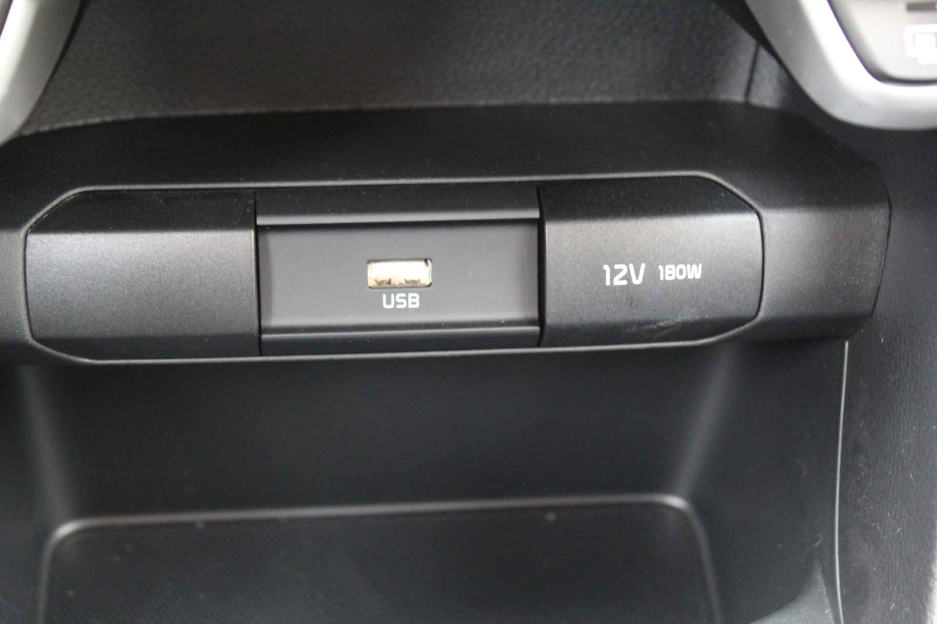 Kia Picanto 1.0 DPi DynamicLine 5deurs Airco , Apple carplay , Cruise control , Camera Lm velgen , Bluetooth. - 18/36