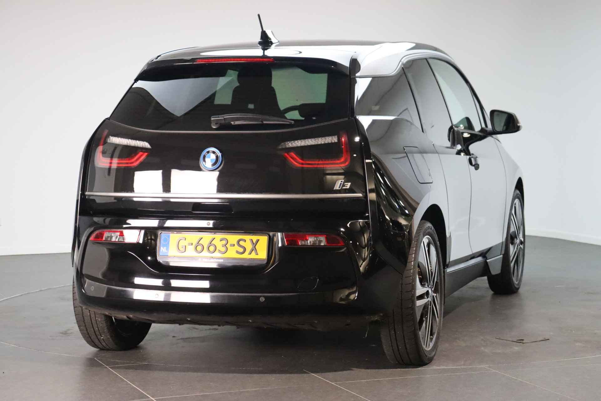 BMW i3 Executive Automaat / Achteruitrijcamera / Stoelverwarming / Park Assistant / Cruise Control / Navigatie Professional - 4/20