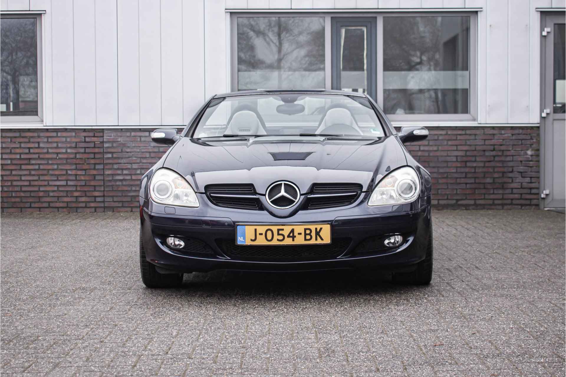 Mercedes-Benz SLK | Gasinstallatie G3 | Airscarf | Eindejaarsopruiming van 10950 voor 9950 - 7/24