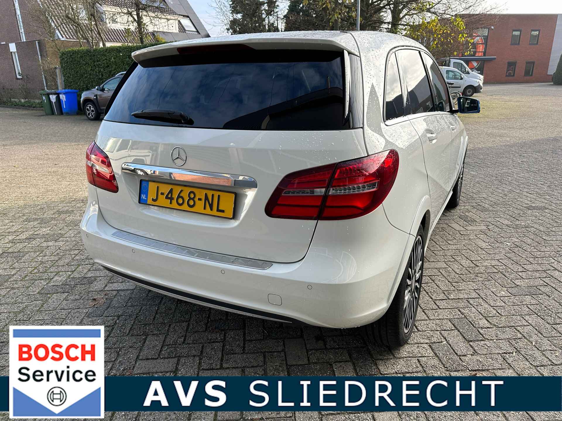 Mercedes-Benz B-klasse 250 e Prestige 28 kWh / 12mnd BOVAG / 18 inch / Dodehoek - 2/49