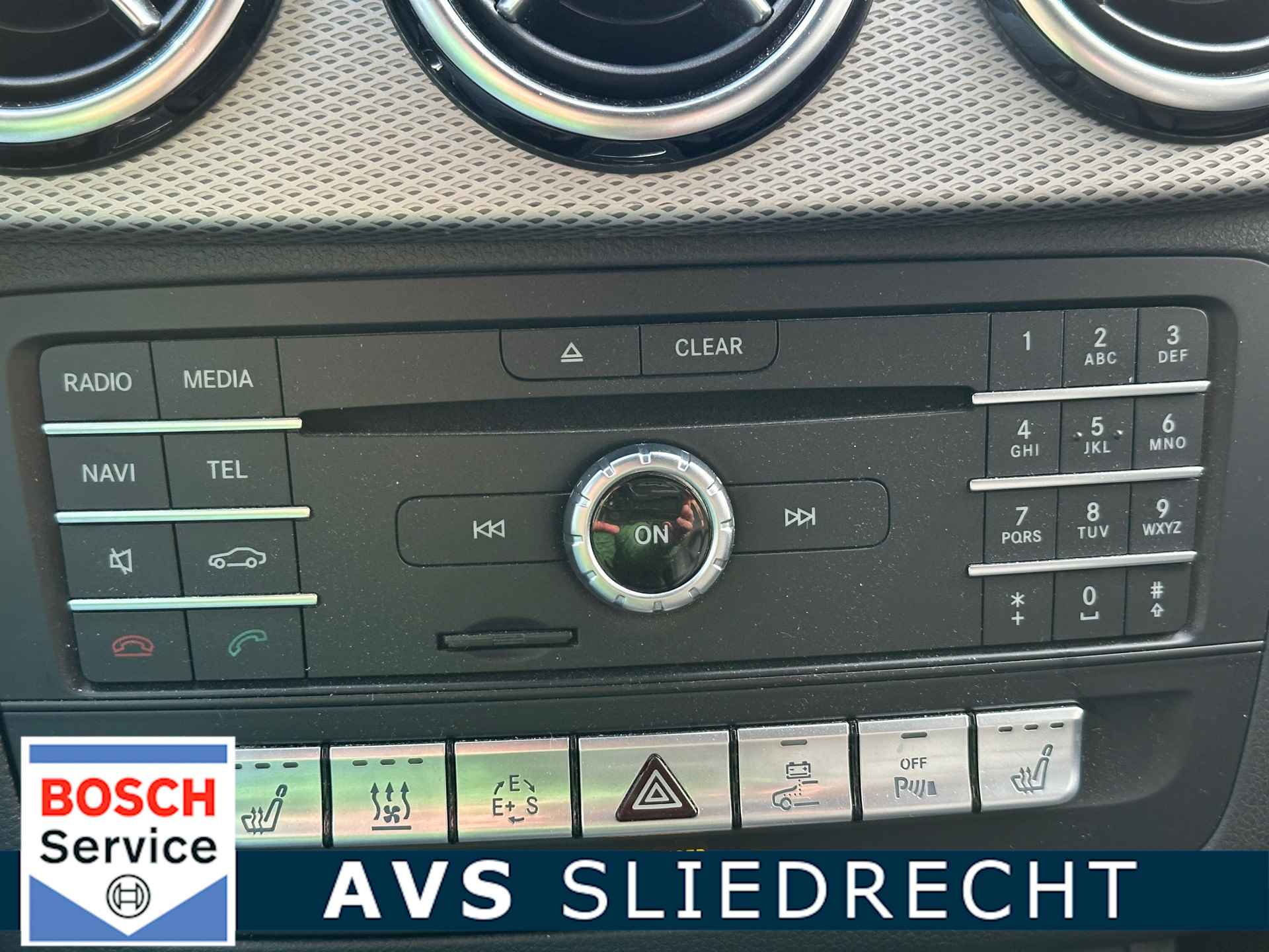 Mercedes-Benz B-klasse 250 e Prestige 28 kWh / 12mnd BOVAG / 18 inch / Dodehoek - 23/49