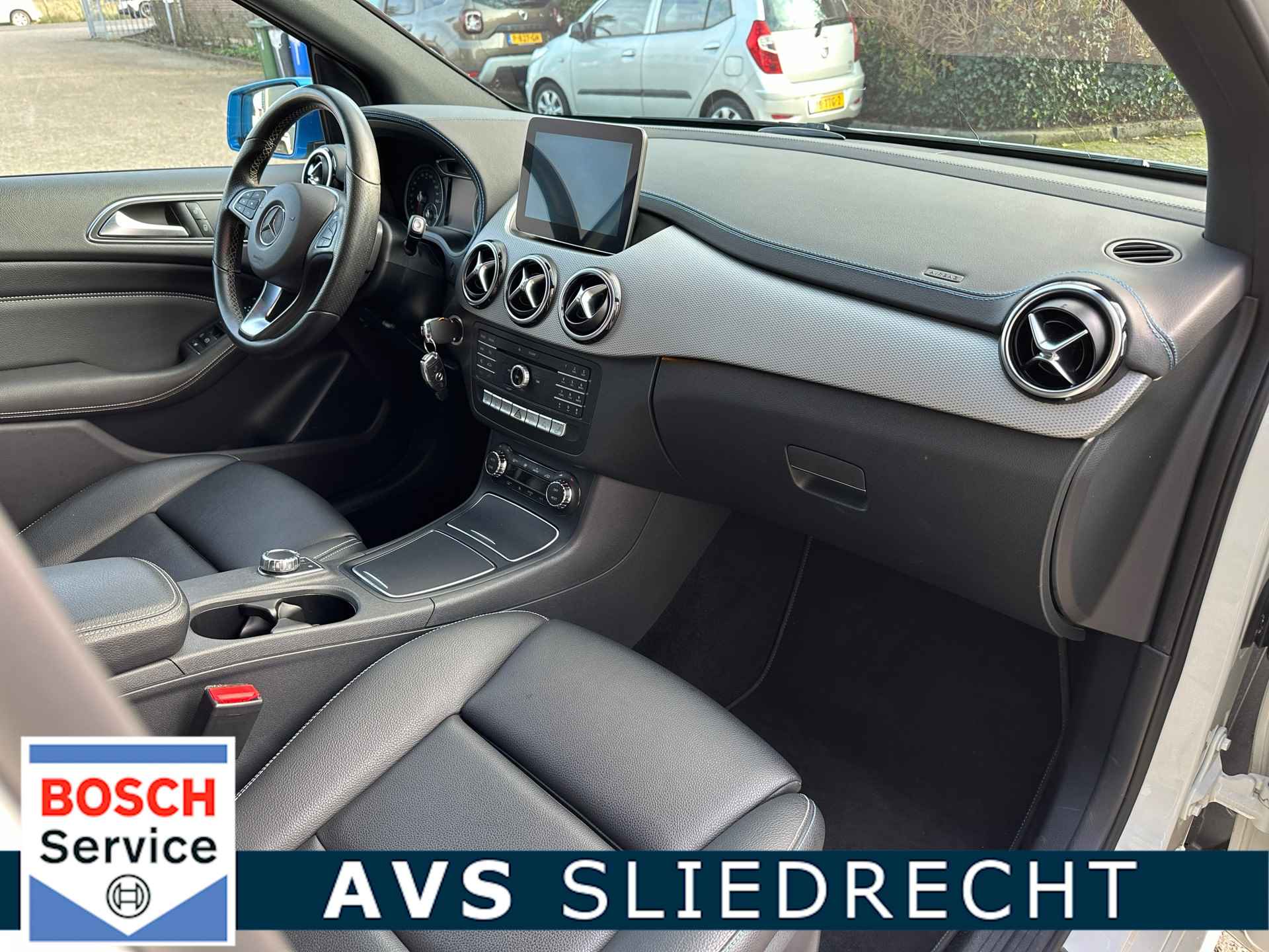 Mercedes-Benz B-klasse 250 e Prestige 28 kWh / 12mnd BOVAG / 18 inch / Dodehoek - 44/49