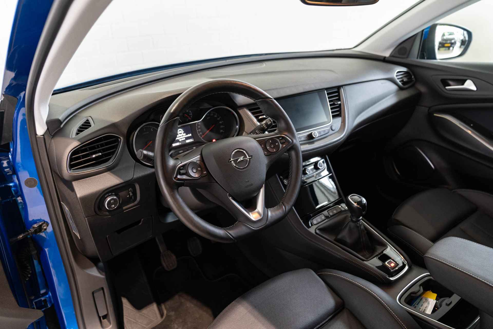 Opel Grandland X 1.2 Turbo B. Executive | Leder | Camera | Trekhaak | Stoel en Stuurverwarming | Climate Controle | - 15/42