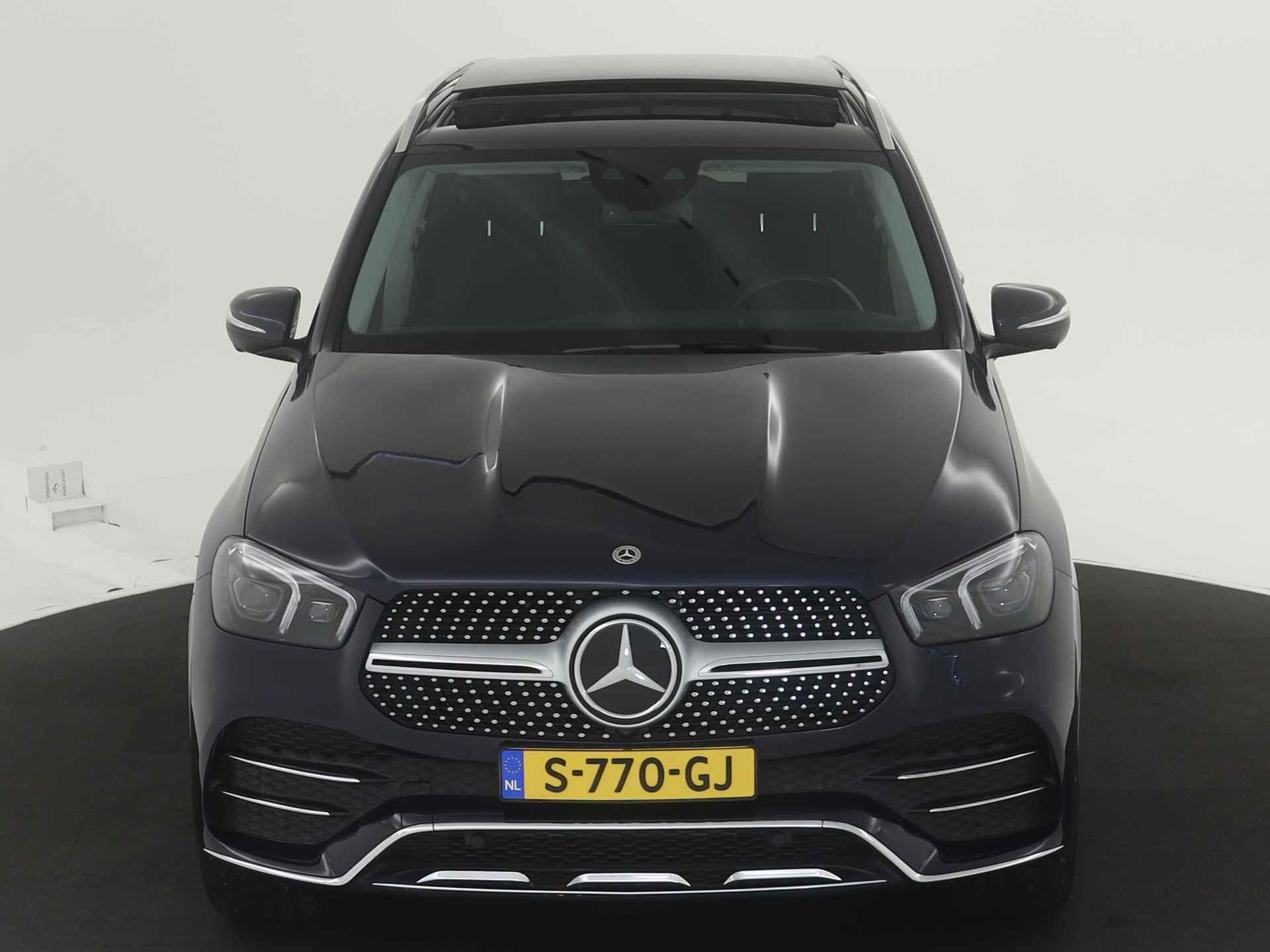 Mercedes-Benz GLE 350 e 4MATIC Premium Plus | Luchtvering | Burmester Audio | Panoramadak | Trekhaak | Memory Stoelen | Distronic | Multibeam LED | inclusief 24 maanden MB Certified garantie voor Europa. - 16/45