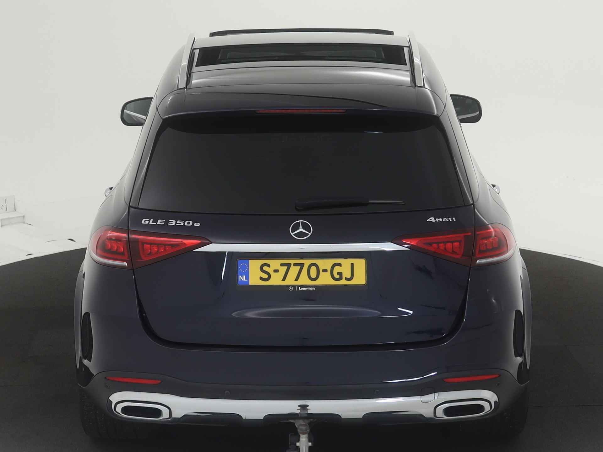 Mercedes-Benz GLE 350 e 4MATIC Premium Plus | Luchtvering | Burmester Audio | Panoramadak | Trekhaak | Memory Stoelen | Distronic | Multibeam LED | inclusief 24 maanden MB Certified garantie voor Europa. - 17/45