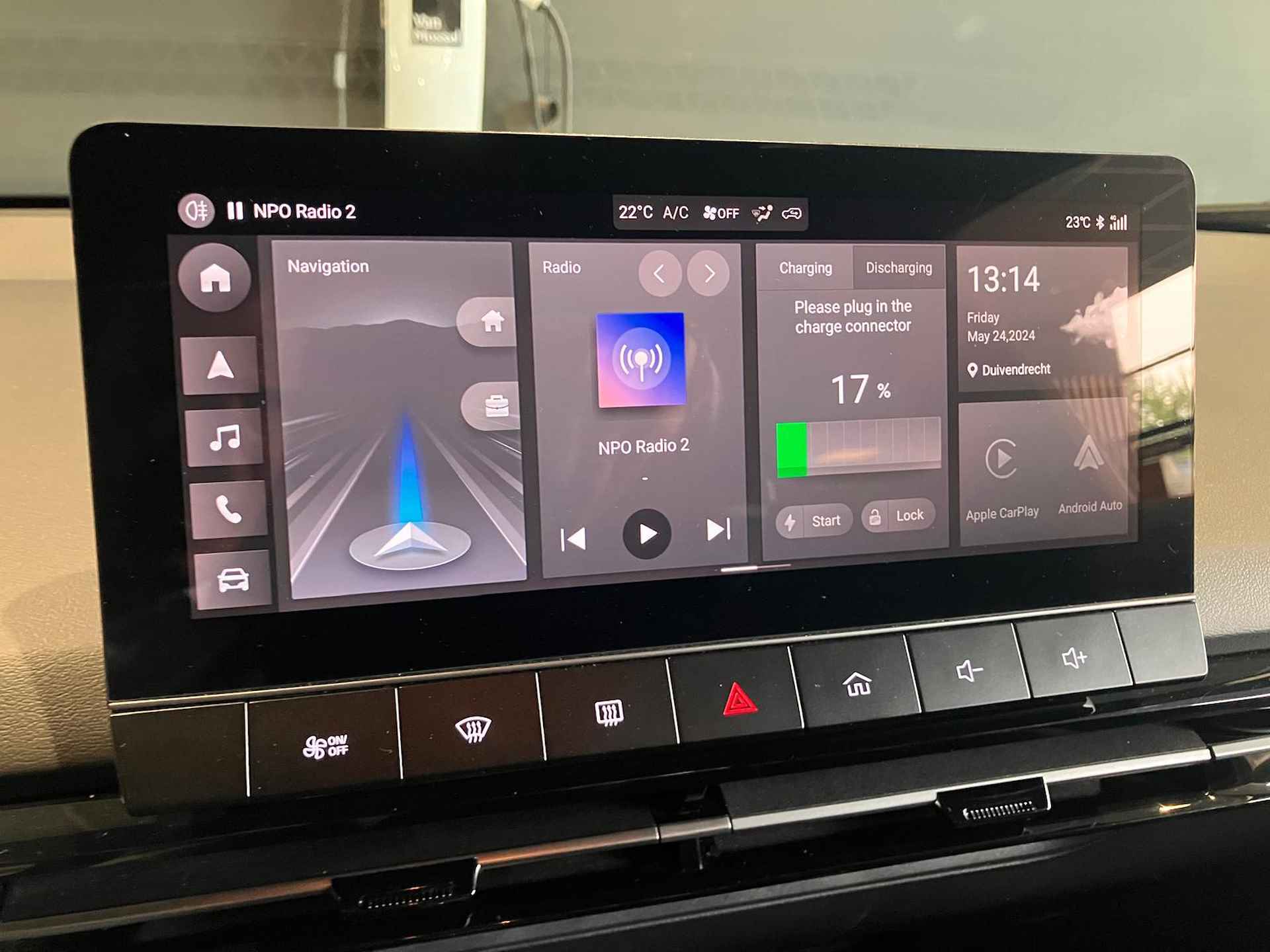 MG 4 Luxury 64 kWh | 1e-Eigenaar | Navi | Led Koplampen | 360 Camera | Apple CarPlay | Getint Glas | Trekhaak - 13/19