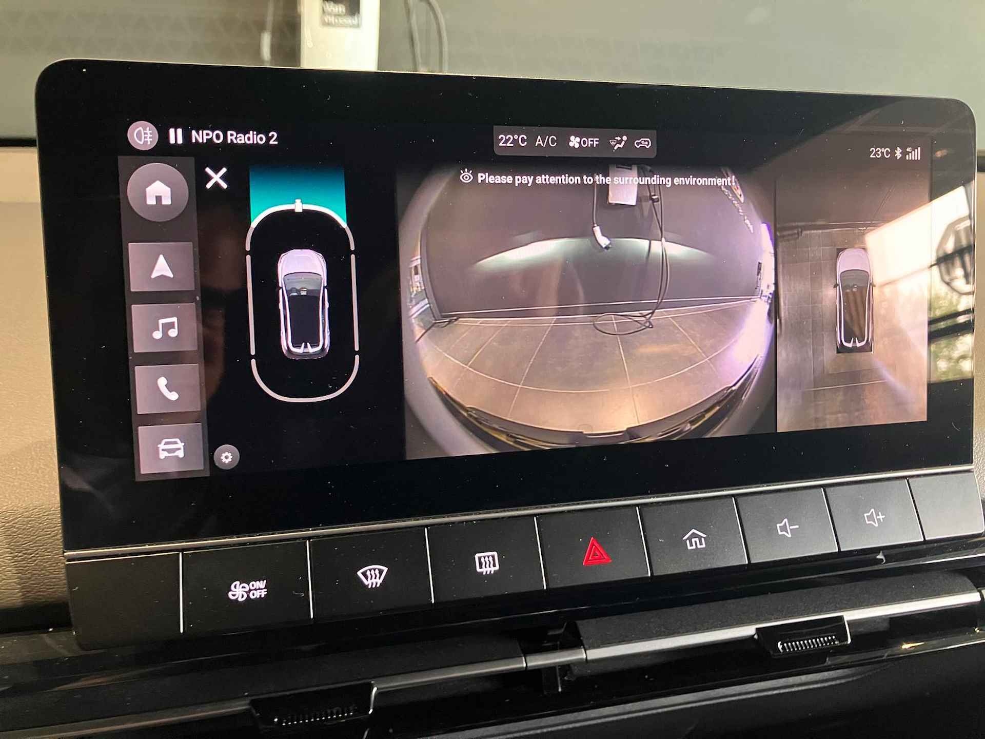 MG 4 Luxury 64 kWh | 1e-Eigenaar | Navi | Led Koplampen | 360 Camera | Apple CarPlay | Getint Glas | Trekhaak - 15/19