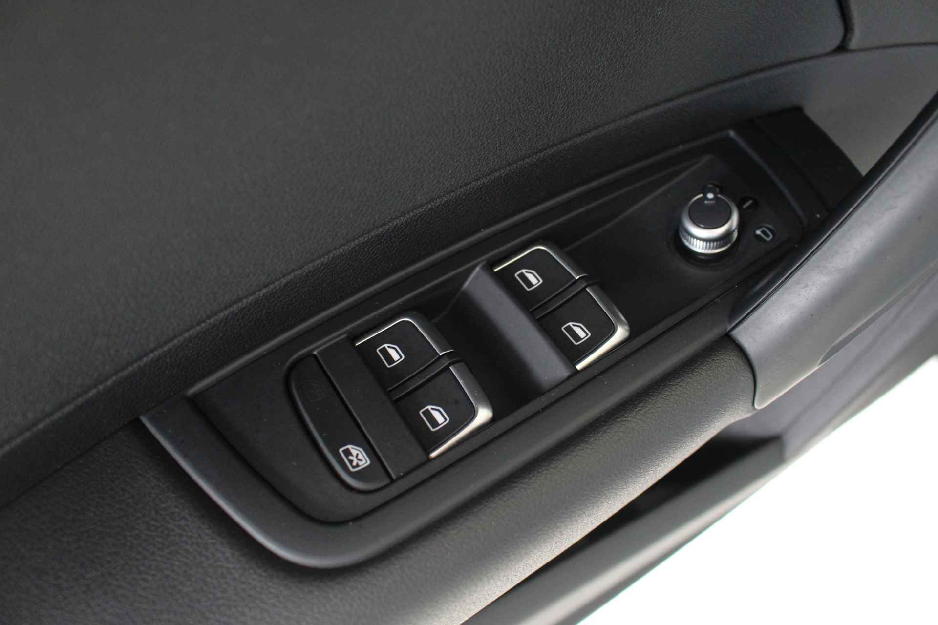 Audi A1 Sportback 1.0 TFSI Navigatie | Lichtmetalen velgen | elektr. raambed. v+a - 8/18