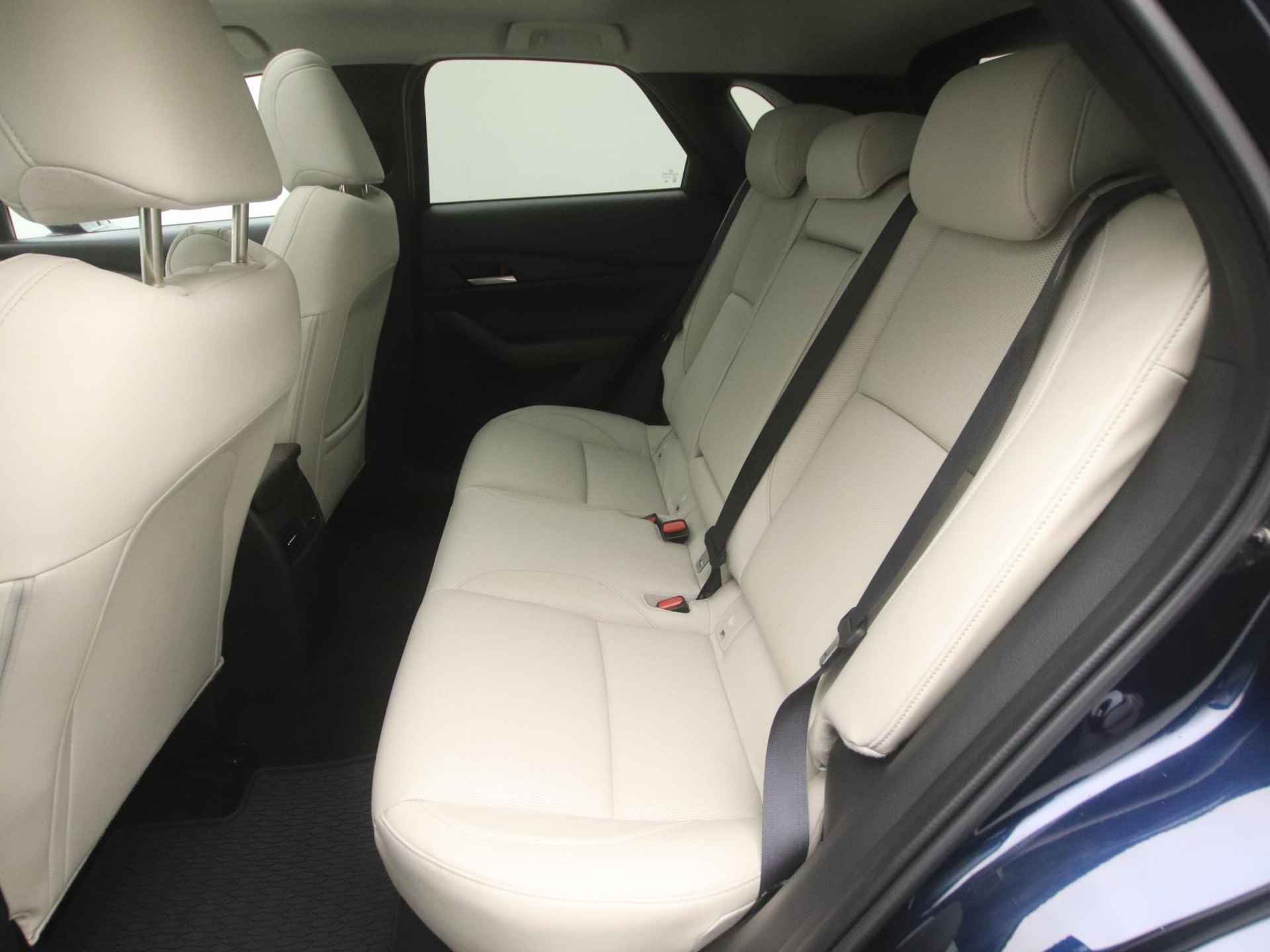 Mazda CX-30 2.0 e-SkyActiv-X Luxury i-Activesense automaat met Sunroof : dealer onderhouden - 15/50