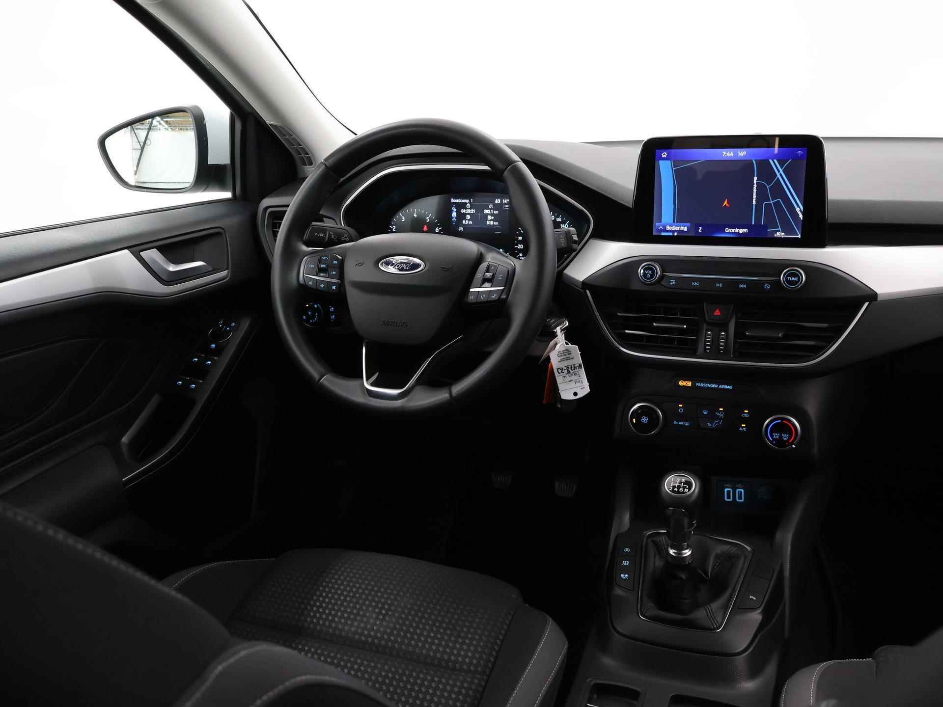 Ford Focus Wagon 1.0 EcoBoost Trend Edition Business | Parkeercamera | Navigatie | Cruise Control | Lichtmet. Velgen | - 10/39