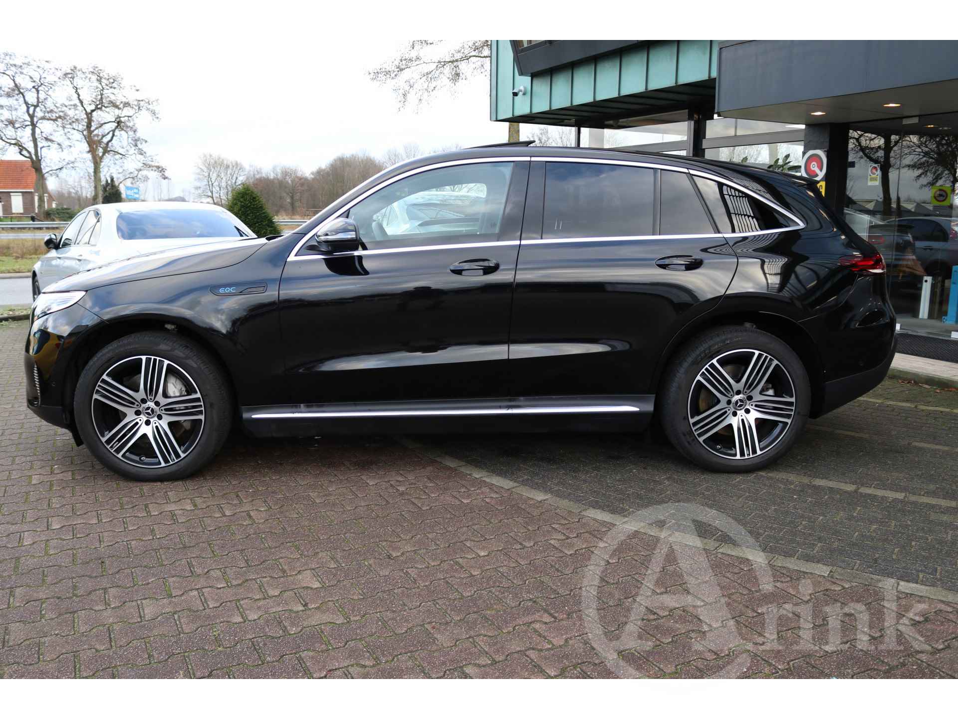 Mercedes-Benz EQC 400 4MATIC 80 kWh AMG-Line Rijassistentiepakket Schuifdak Trekhaak Burmester - 4/41