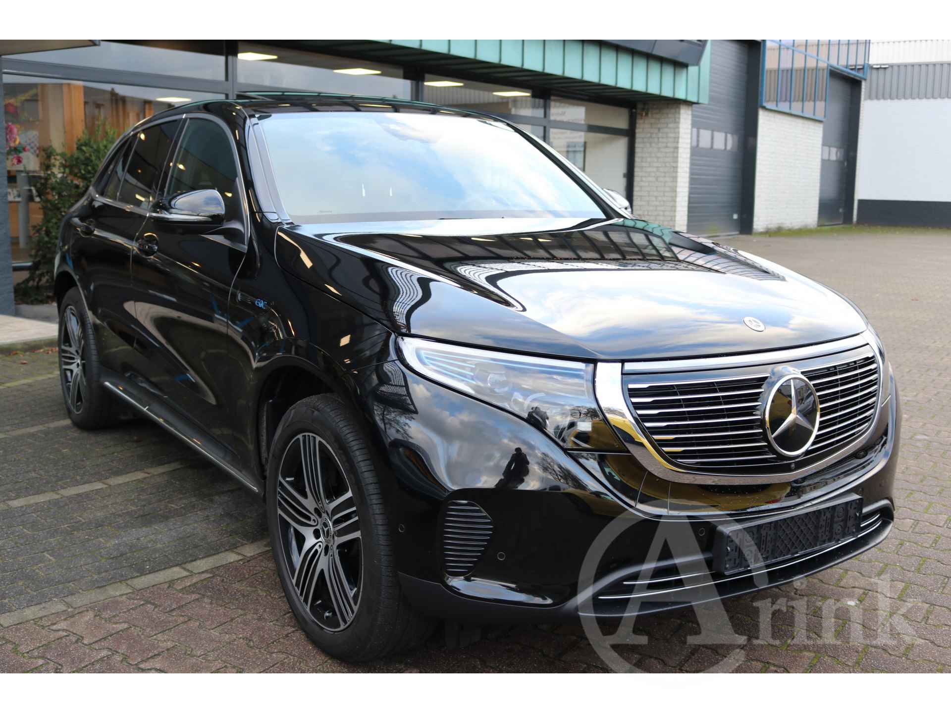 Mercedes-Benz EQC 400 4MATIC 80 kWh AMG-Line Rijassistentiepakket Schuifdak Trekhaak Burmester - 5/41