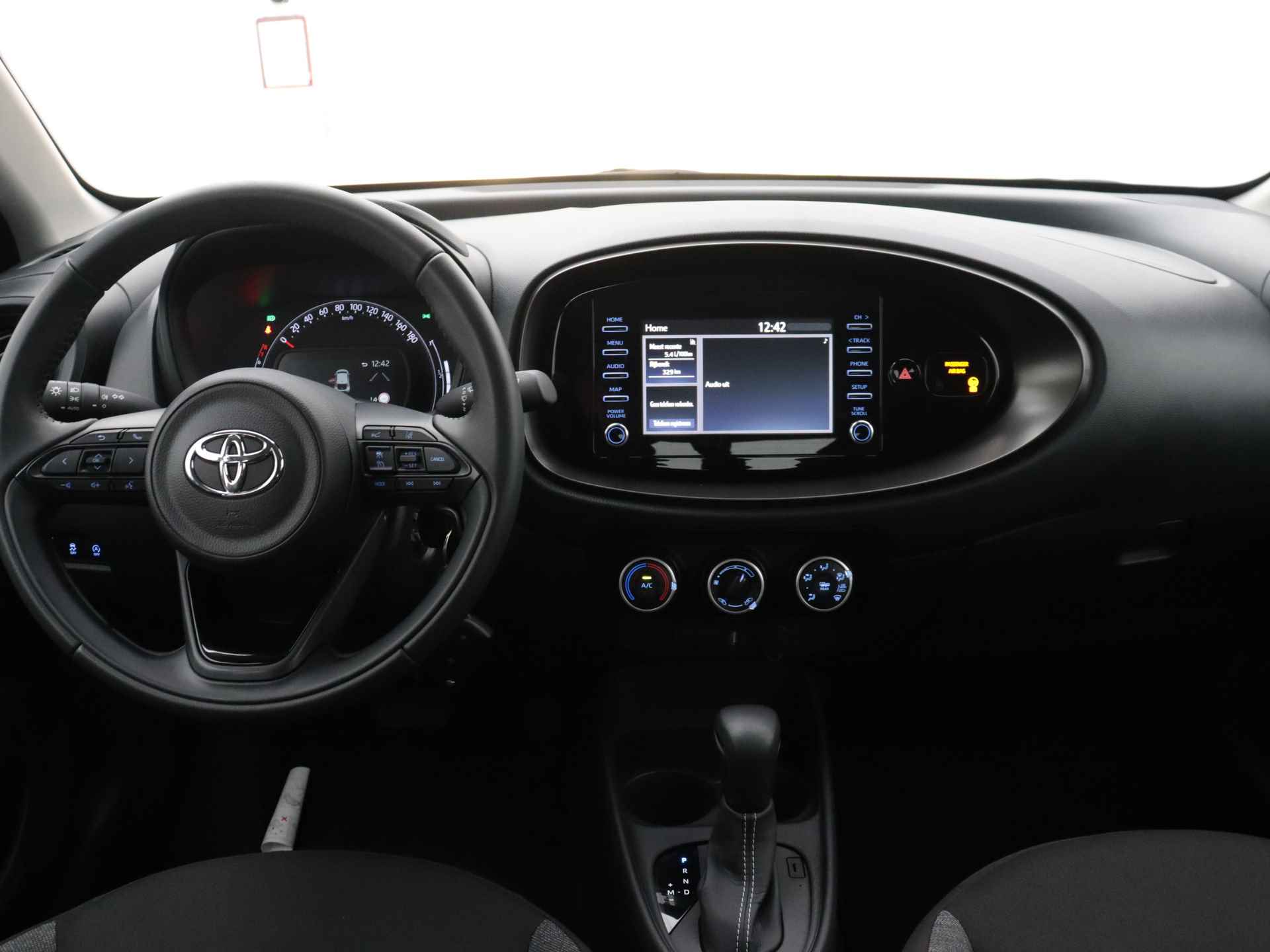 Toyota Aygo X 1.0 VVT-i S-CVT play | Airco | Camera | Apple Carplay/Android Auto | - 6/40