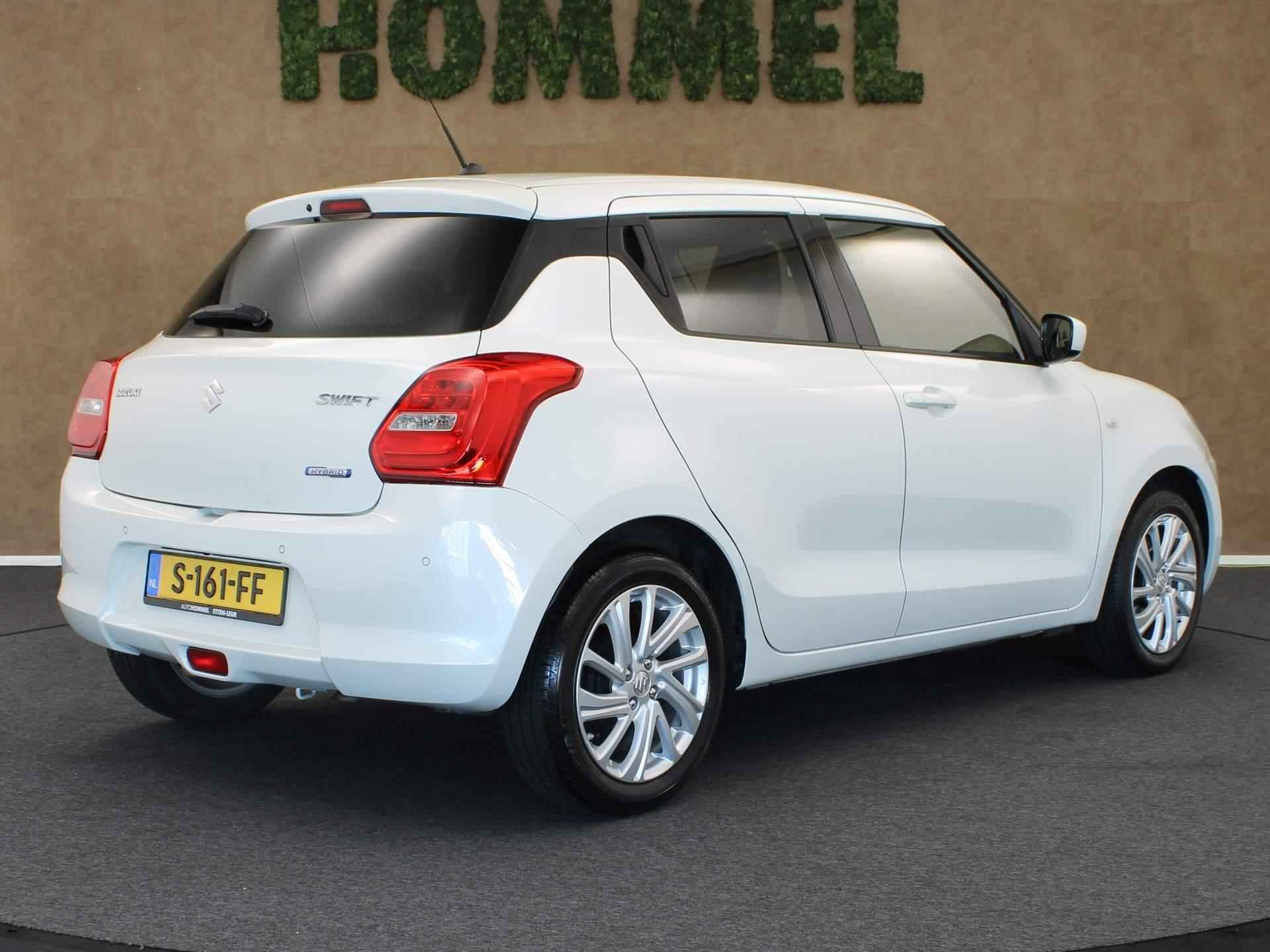 Suzuki Swift 1.2 Select Smart Hybrid - APPLE CARPLAY/ANDROID AUTO - DODEHOEK DETECTIE - PARKEERSENSOREN ACHTER - AIRCO - 16" LICHT METALEN VELGEN - VOORSTOELEN VERWARMD - ACHTERUITRIJCAMERA - 2/30