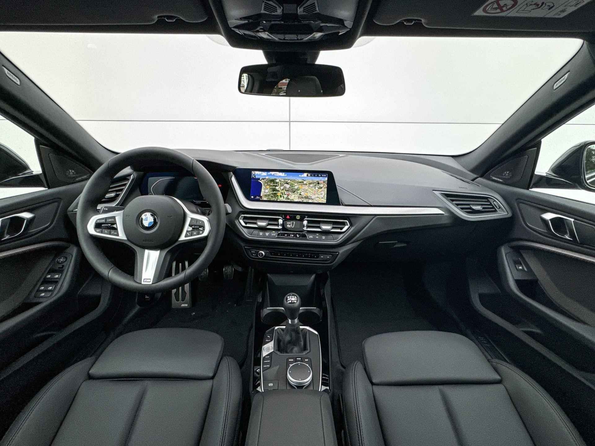 BMW 2 Serie Gran Coupé 218i | M Sport steering | Glazen panoramadak - 11/22