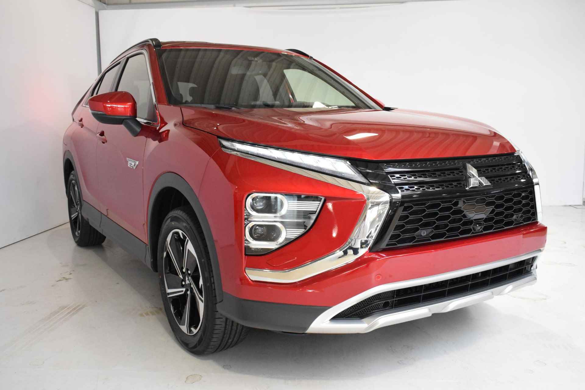 Mitsubishi Eclipse Cross 2.4 PHEV Intense+ | €8000,- VOORRAADKORTING! |8 JAAR GARANTIE |1500KG Trekgewicht - 3/38