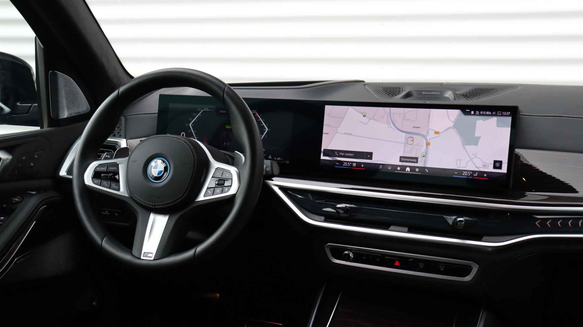 BMW X5 xDrive50e M-Sport Pro | Bowers & Wilkins | Sky Lounge | Massage | Soft-Close | Panoramadak | Trekhaak | Head-up - 12/41